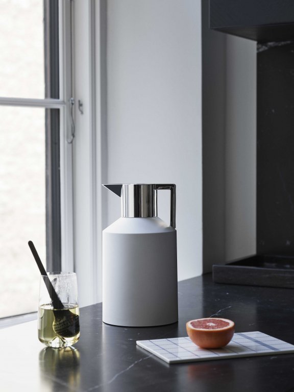 Normann Copenhagen Geo Vacuum thermoskan 1,5 wit/zilver