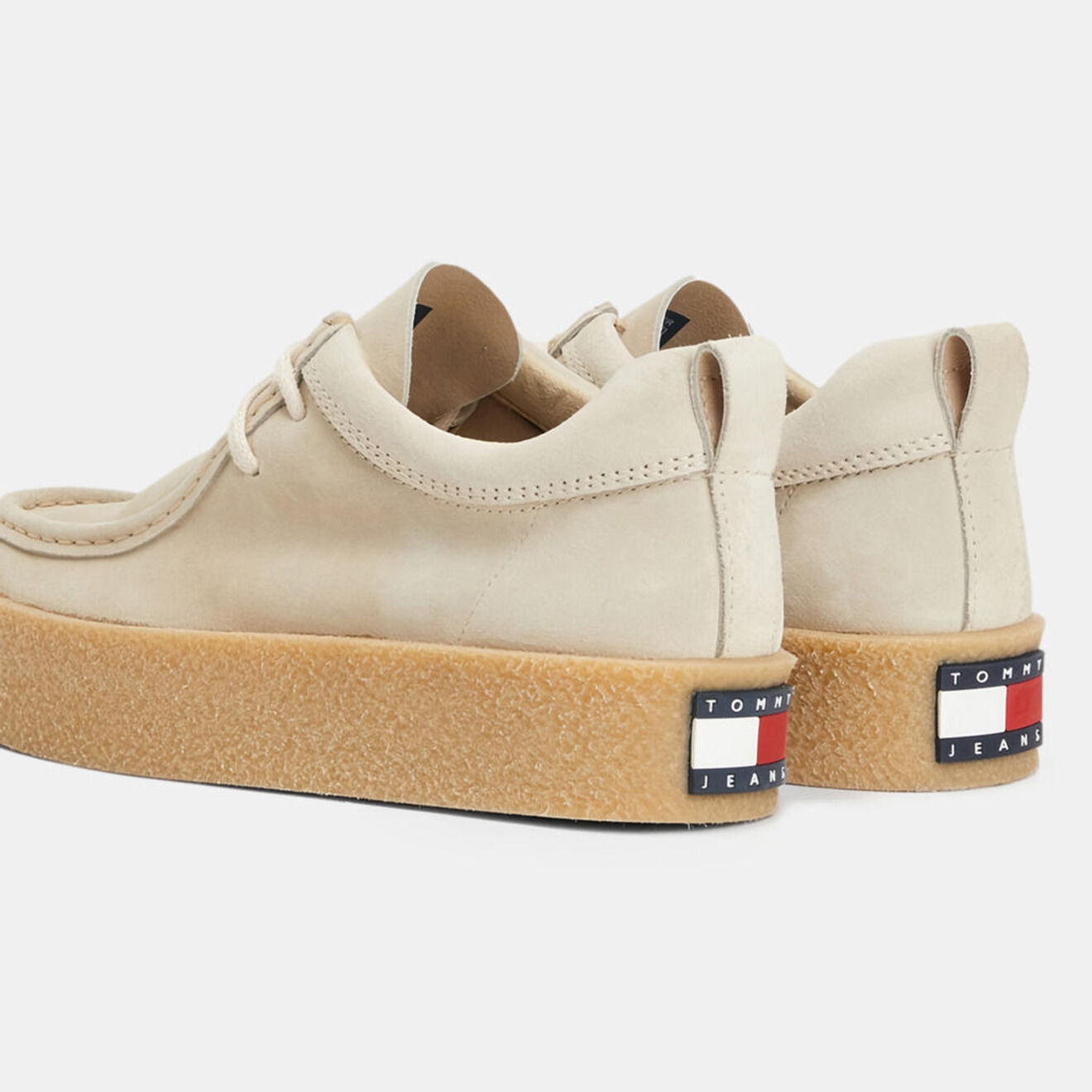 Tommy Hilfiger Mocassins en Velours de Cuir Wallabee beiges