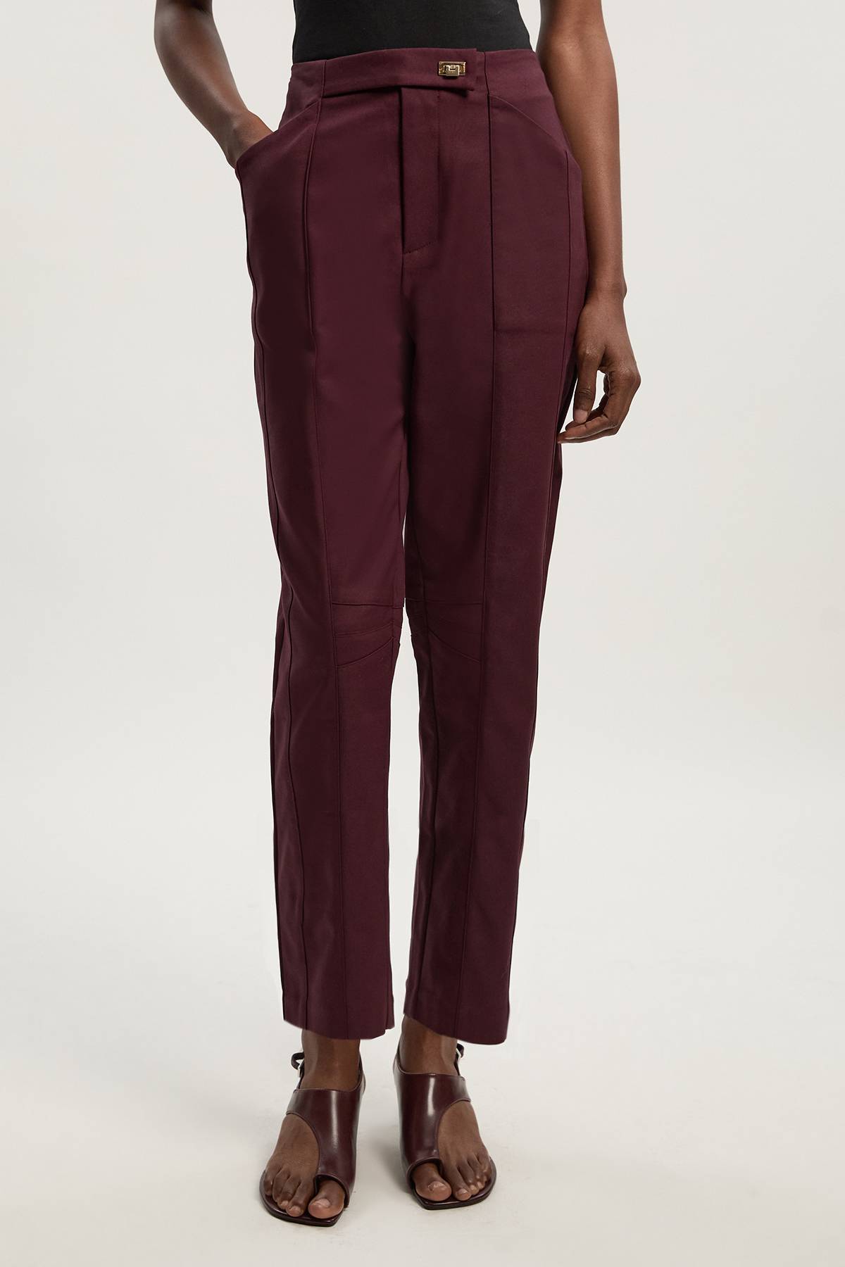 KarenMillen Pantalon Tissé à Jambes Évasées Techno
