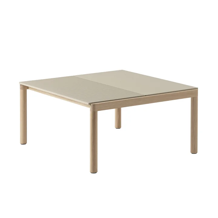 Muuto - Couple Couchtisch, 84 x 80 cm, 1 Plain 1 Wavy, Eiche / sand