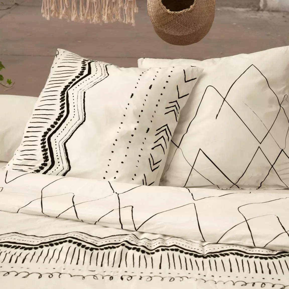 Housse de couette et deux taies coton (200 x 200 cm) Berbère Noire