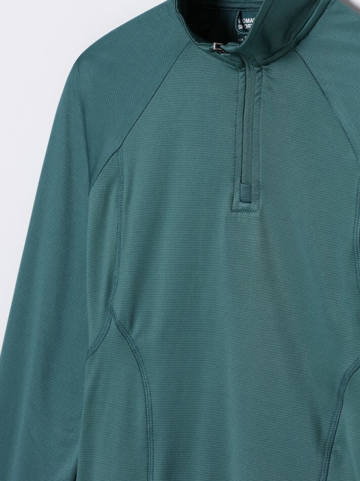 Camiseta esportiva com gola alta - Verde