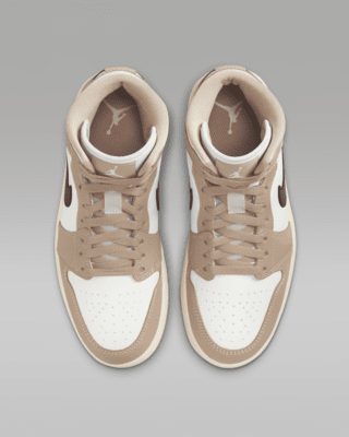 Air Jordan 1 Mid Women's Shoes