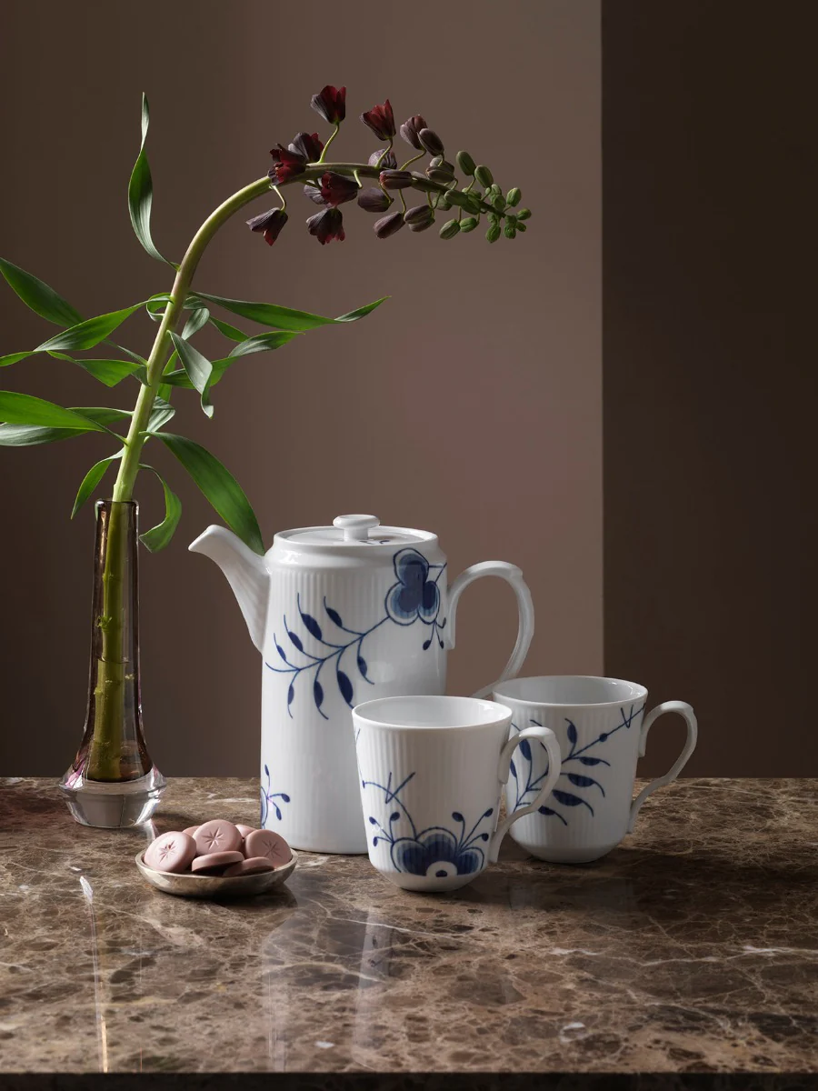 Royal Copenhagen  Blå Mega Riflet krus, 37 cl. - 2 stk.