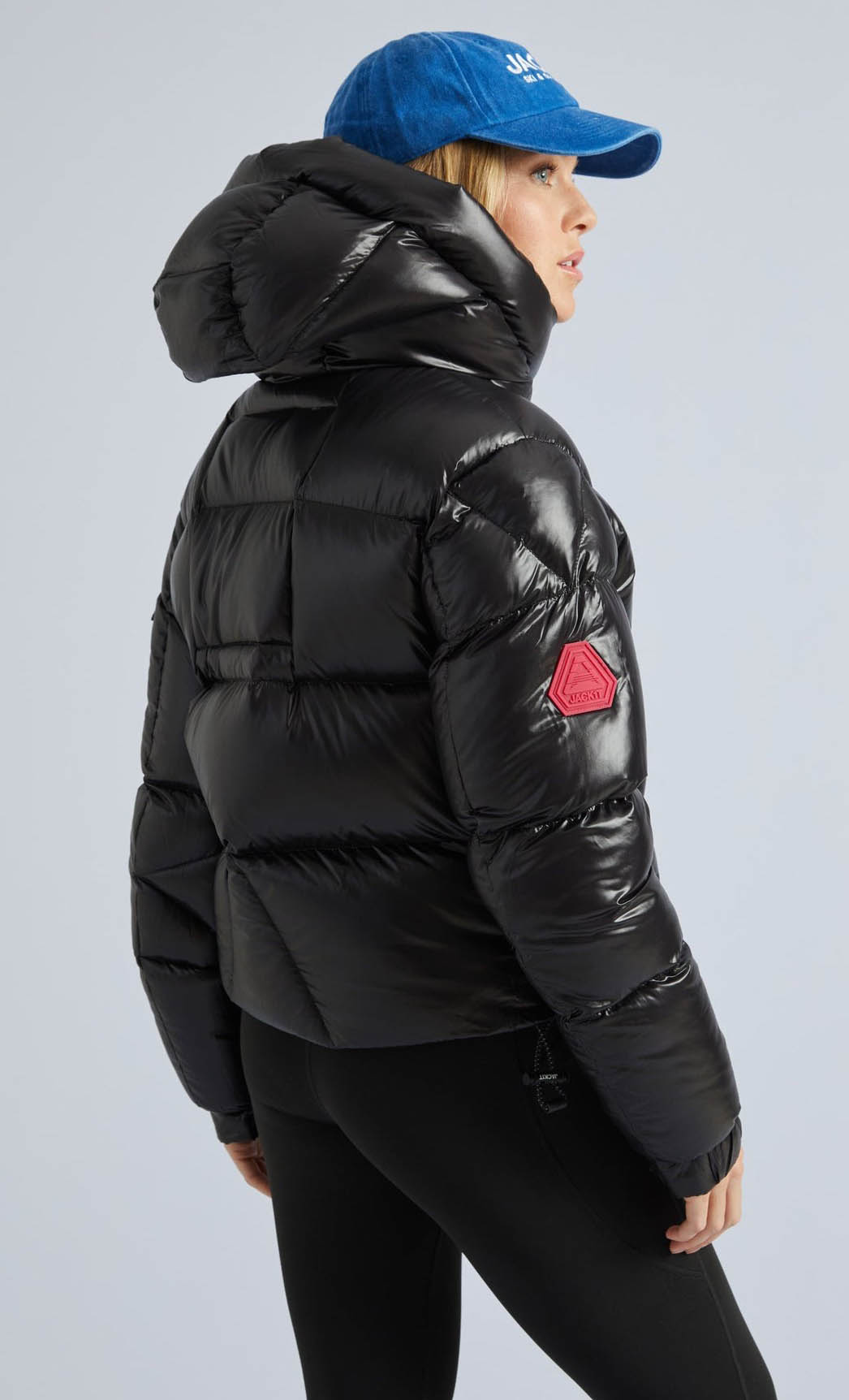 EZ Slick Puffer Hooded Jacket V2 Dame Black/Red