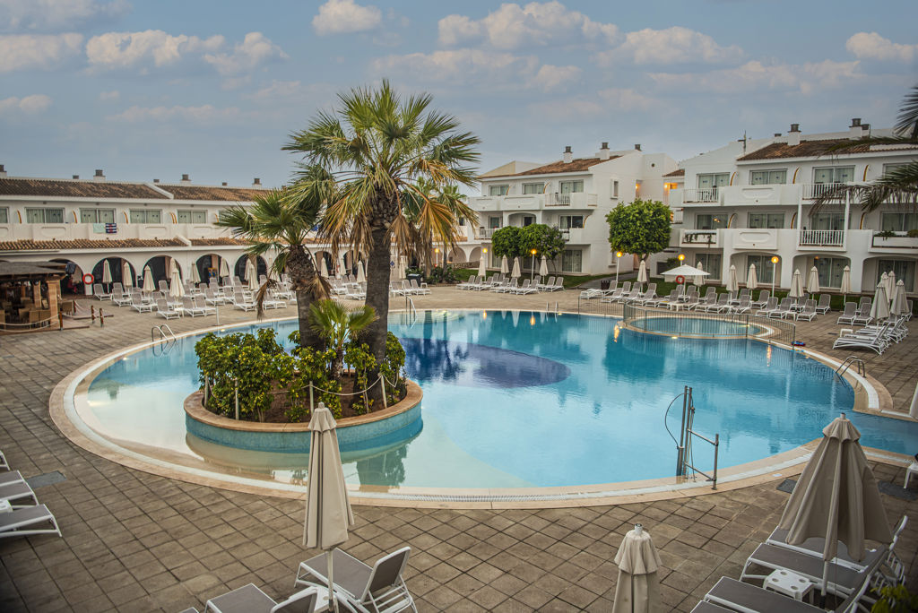 Blau Punta Reina Family Resort Halfpension - Hotel