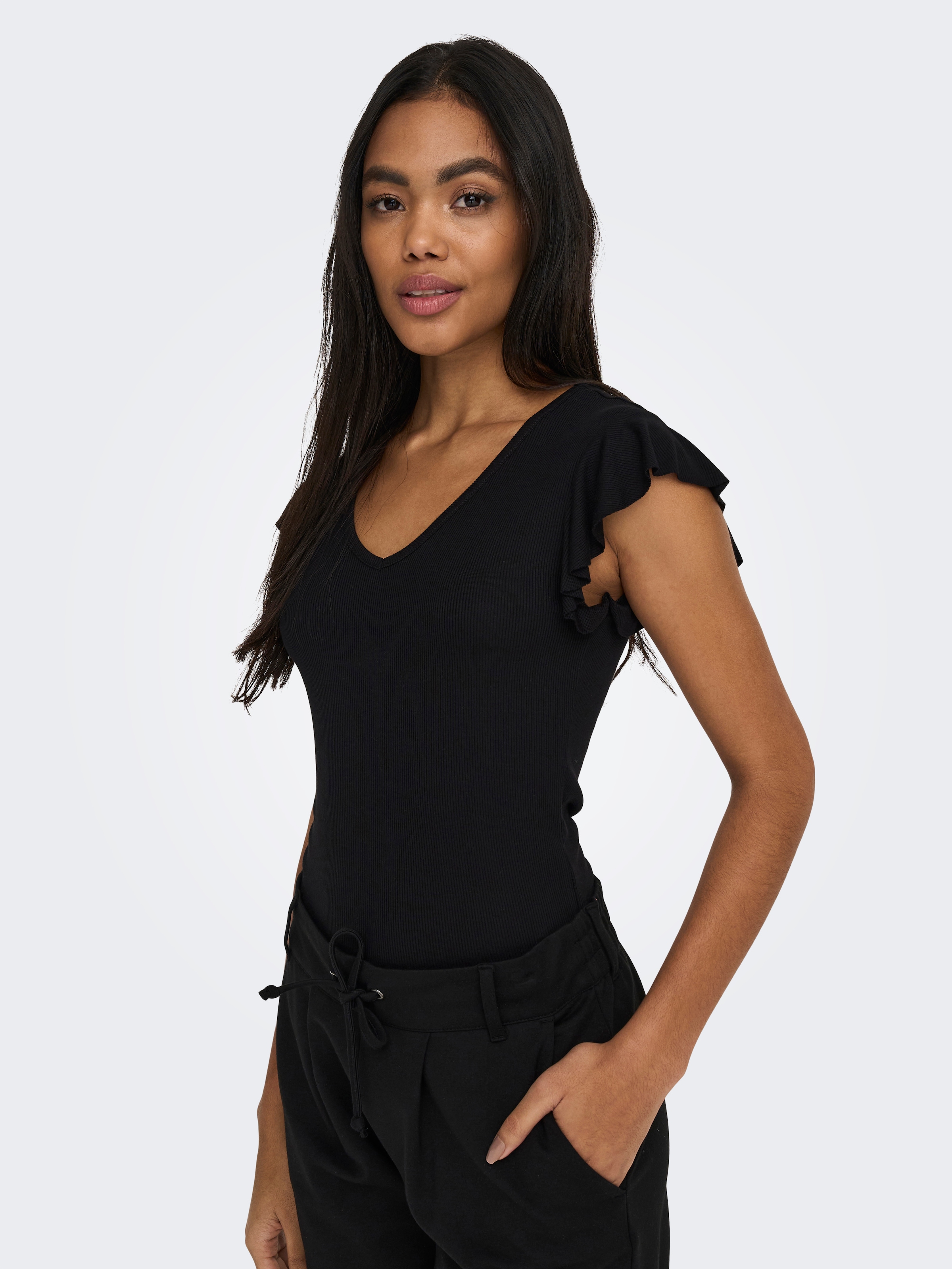 ONLY V-Shirt »ONLBELIA – V-Ausschnitt für femininen Sommerkomfort«, regular fit, Single Jersey, Viskosemischung, V-Ausschnitt, unifarben
