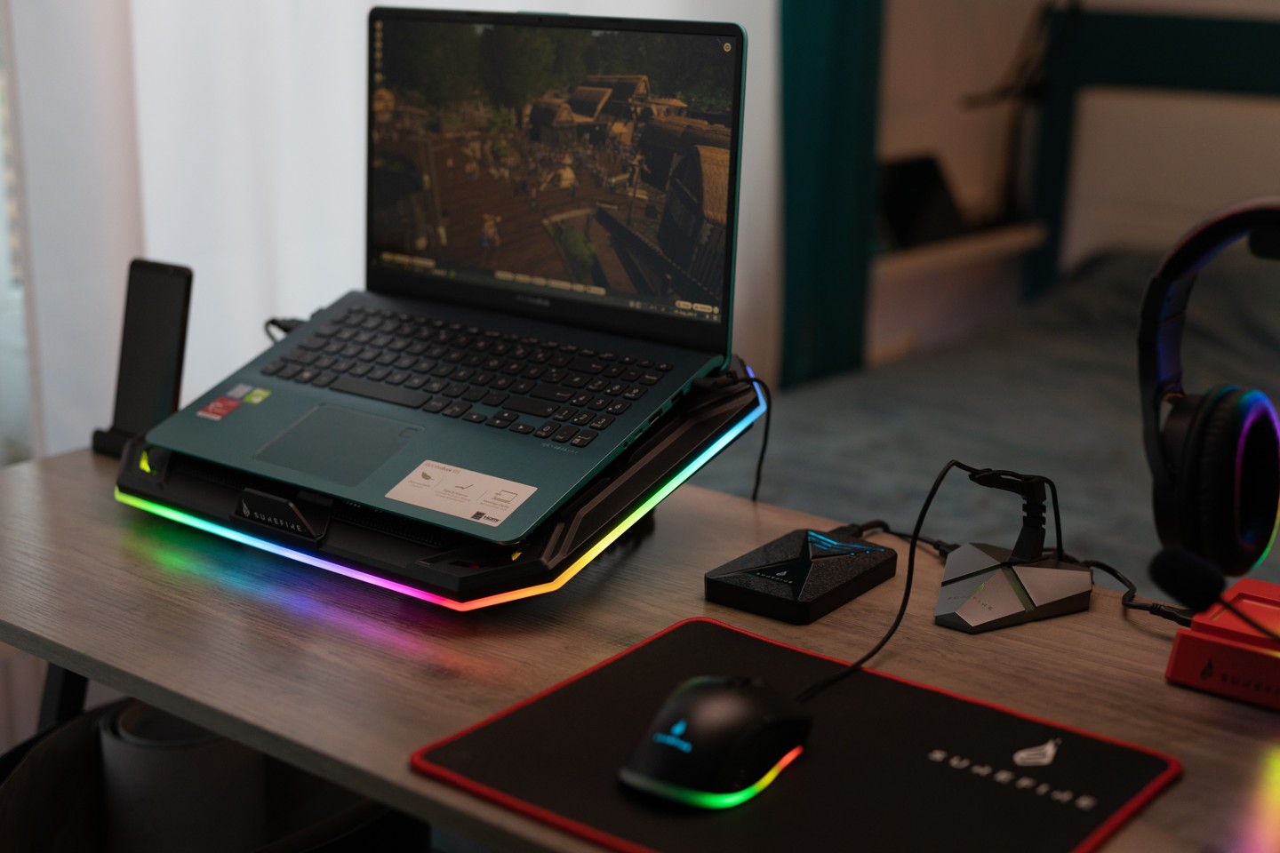 SUREFIRE - Bora X1 Gaming Cooling Pad RGB