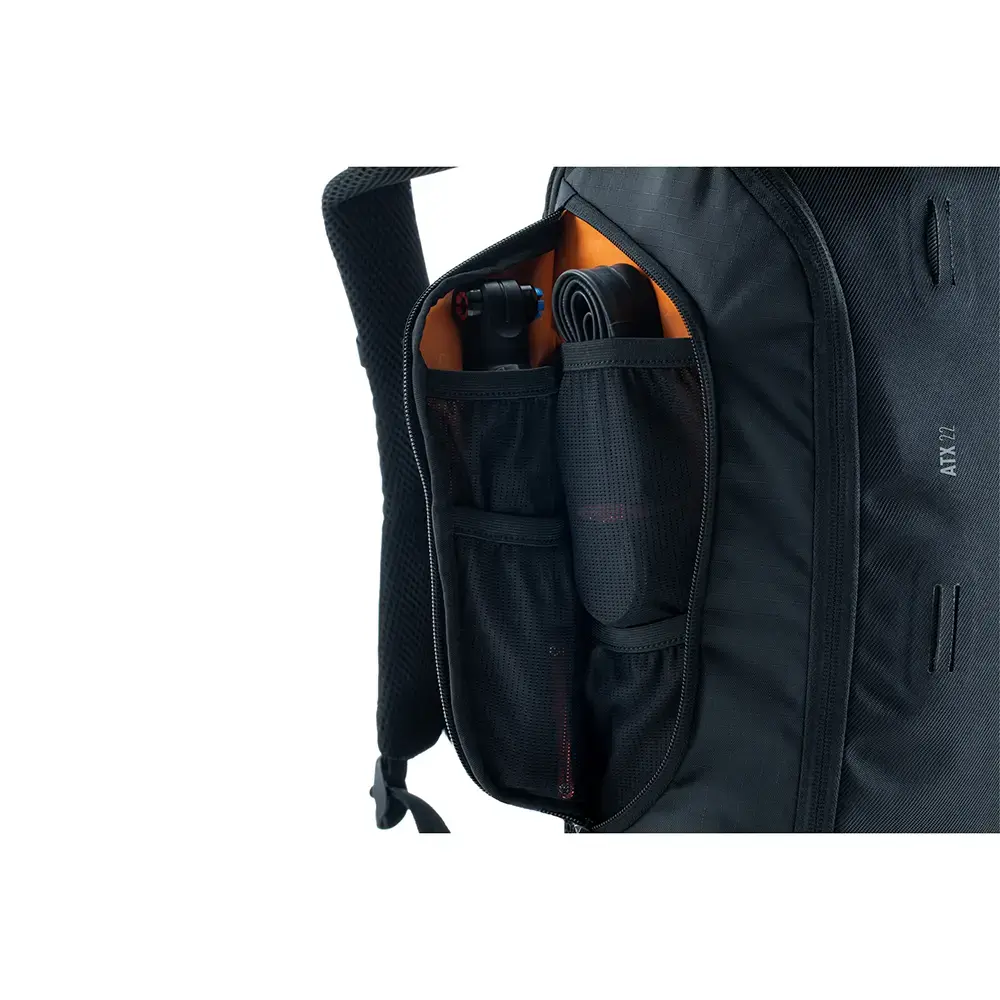 Cube ATX 22 Fietsrugzak Zwart