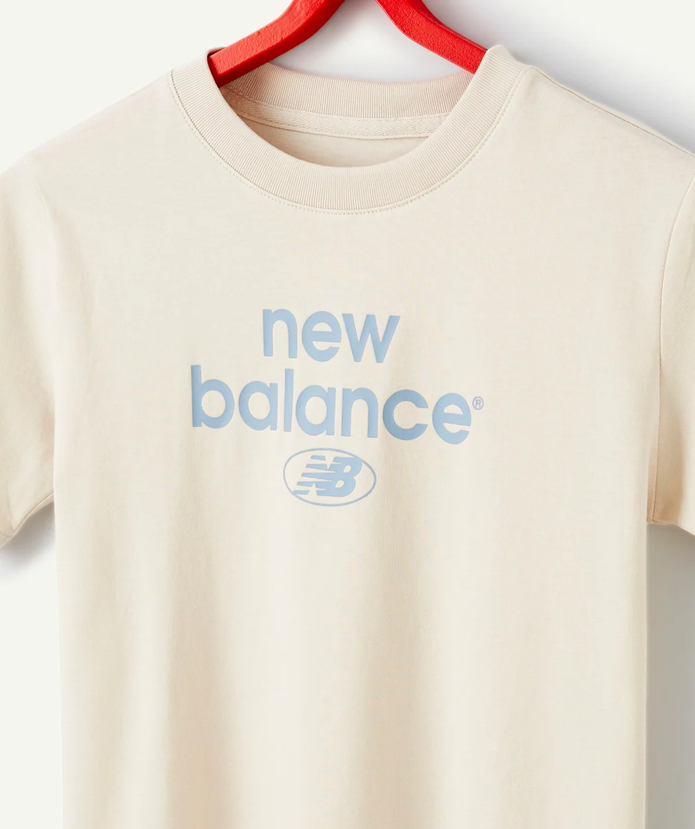 NEW BALANCET-SHIRT FILLE BLANC EN COTON ESSENTIALS REIMAGINED ARCHIVE AVEC LOGO BLEU