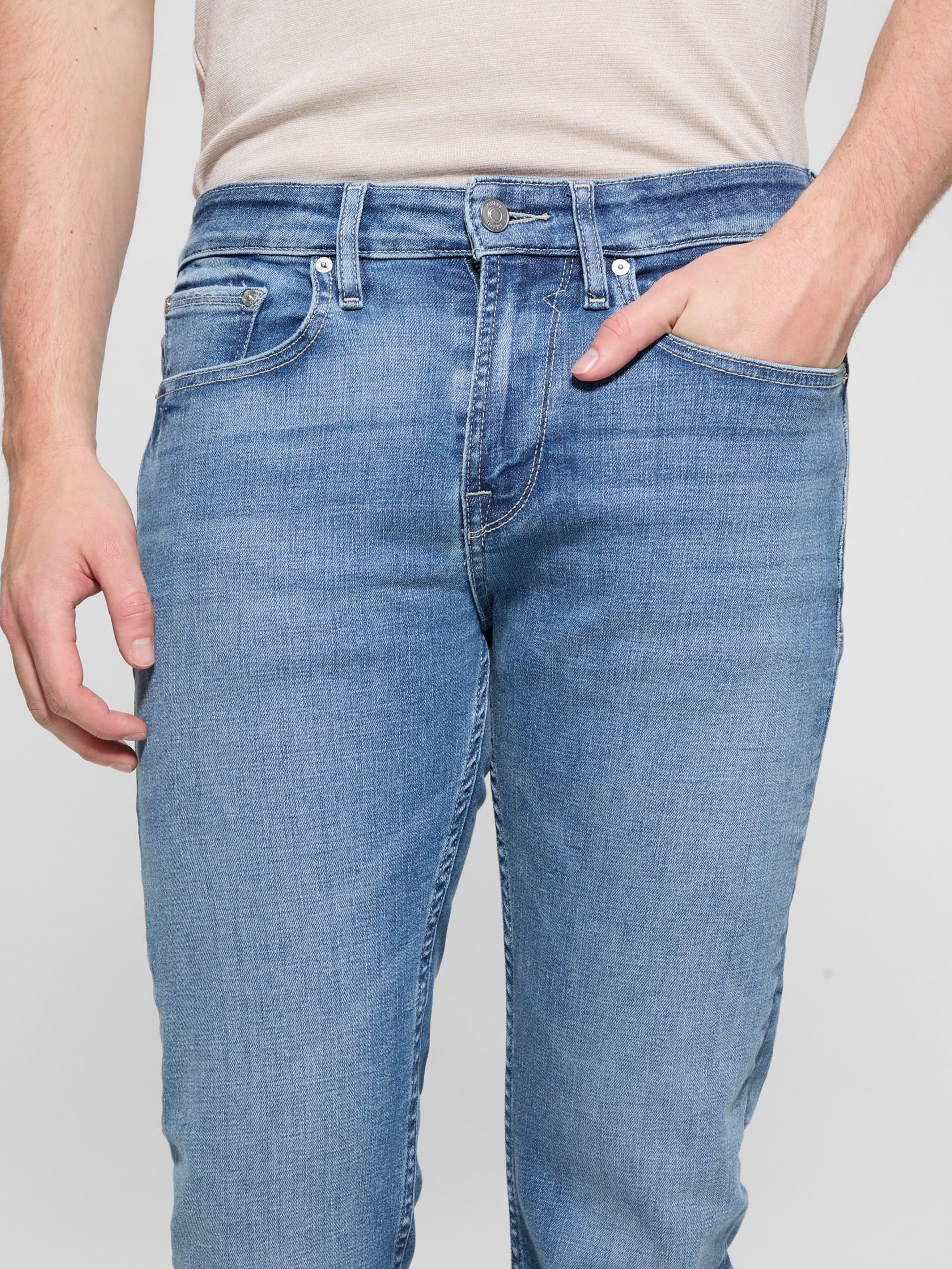 Calça jeans reta de cintura média Eco Davis