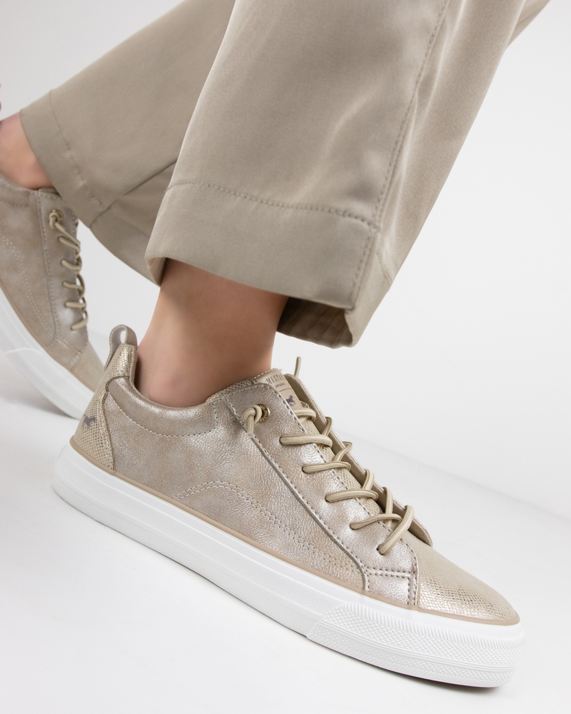 Mustang Lage sneakers  - goud