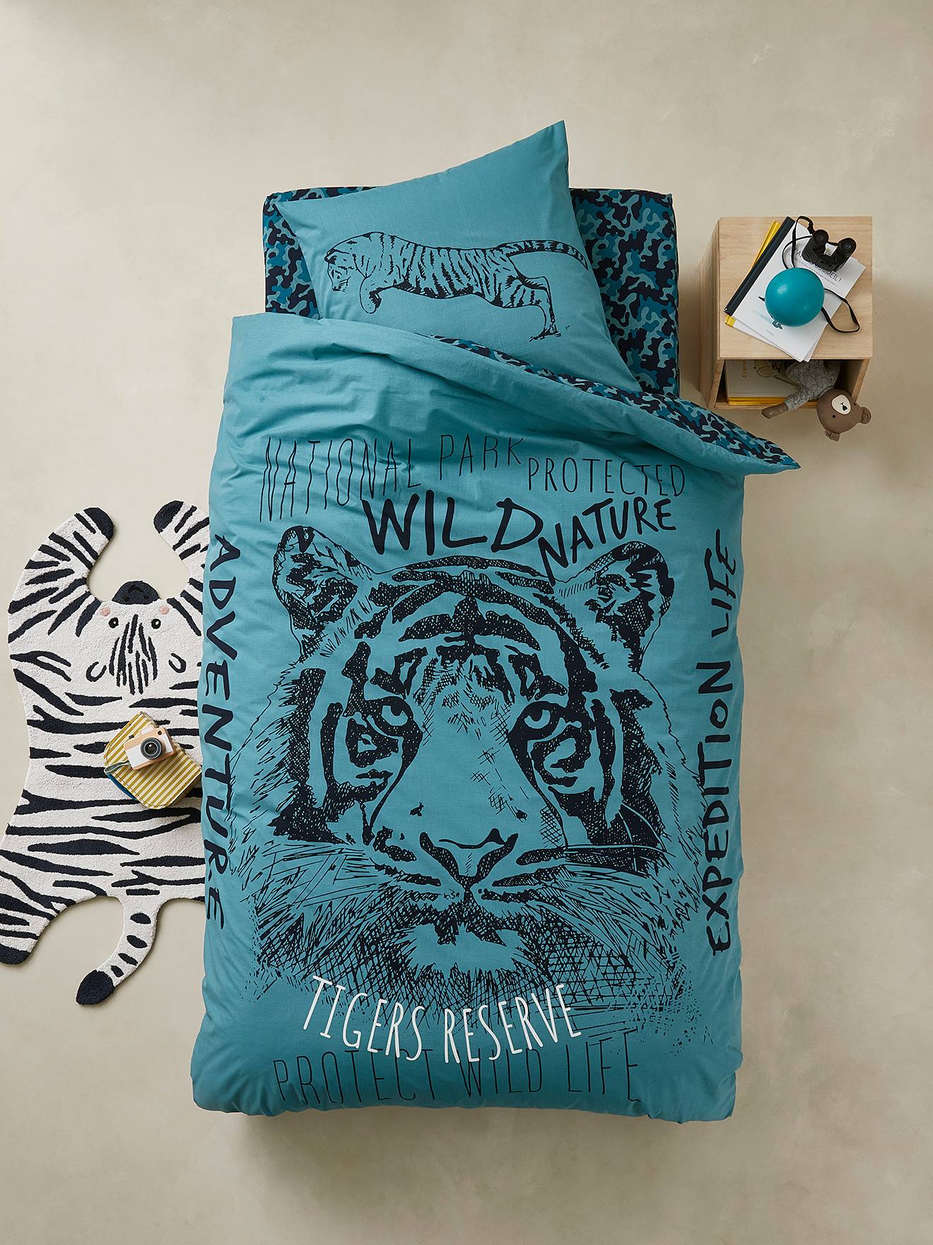 Lençol de elástico com estampa de tigre em azul escuro