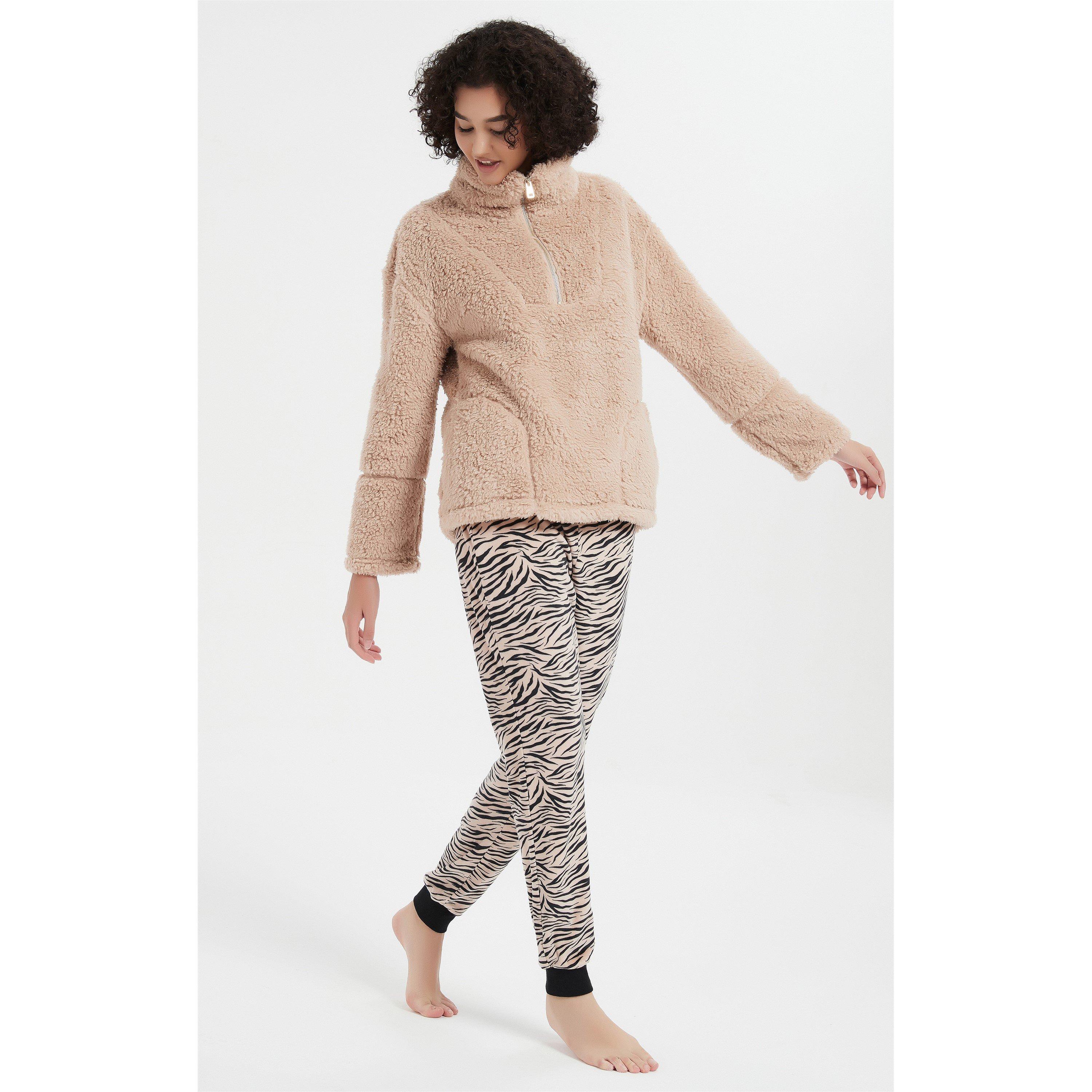 Linea Ladies Animal Quarter Zip Lounge Set