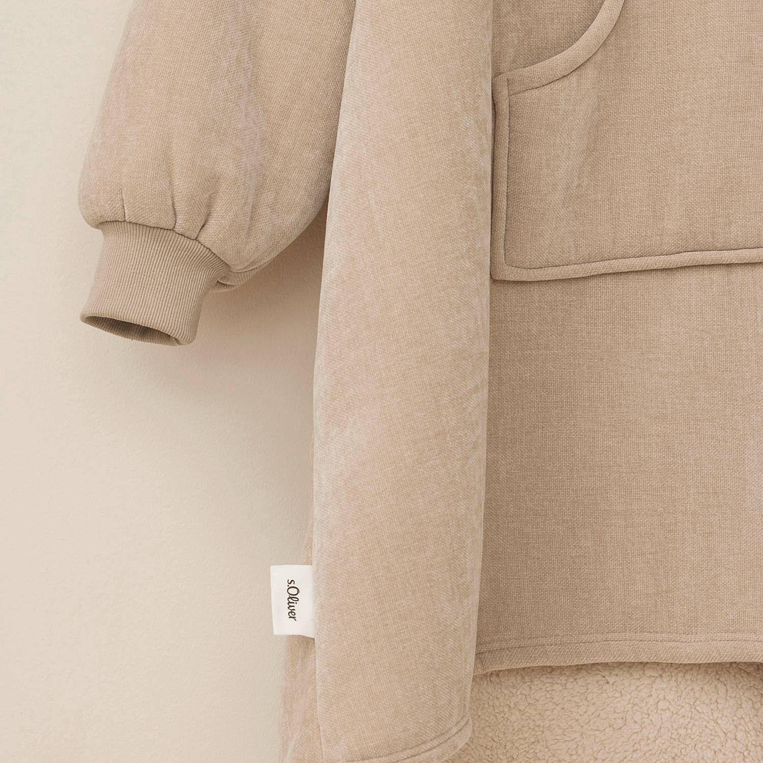 s.Oliver Flausch Wohndecke Hoodie