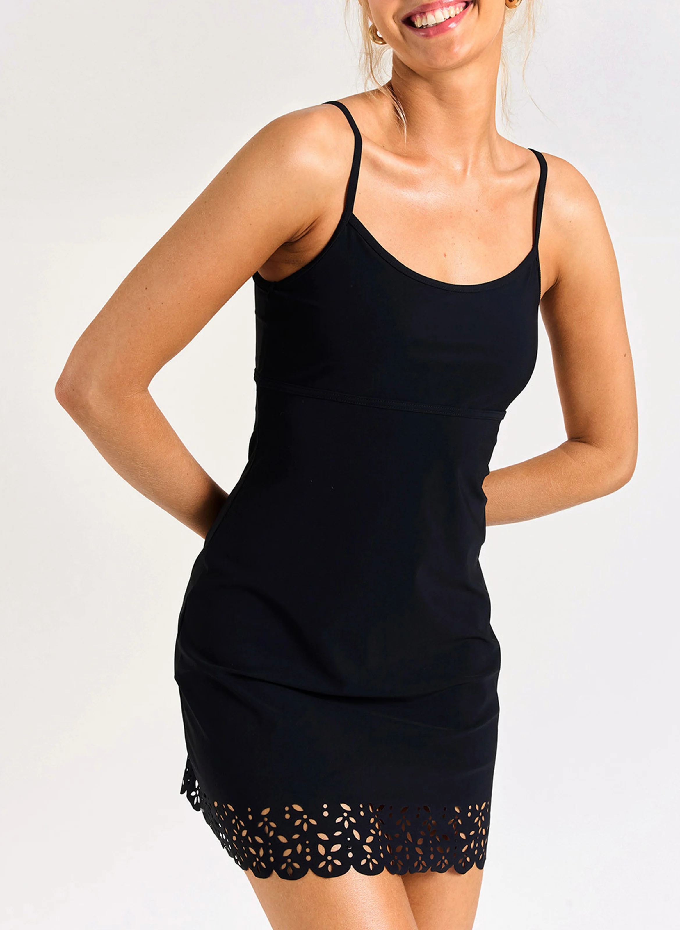 ALZETTE HUAWEI - Robe courte col rond | Noir