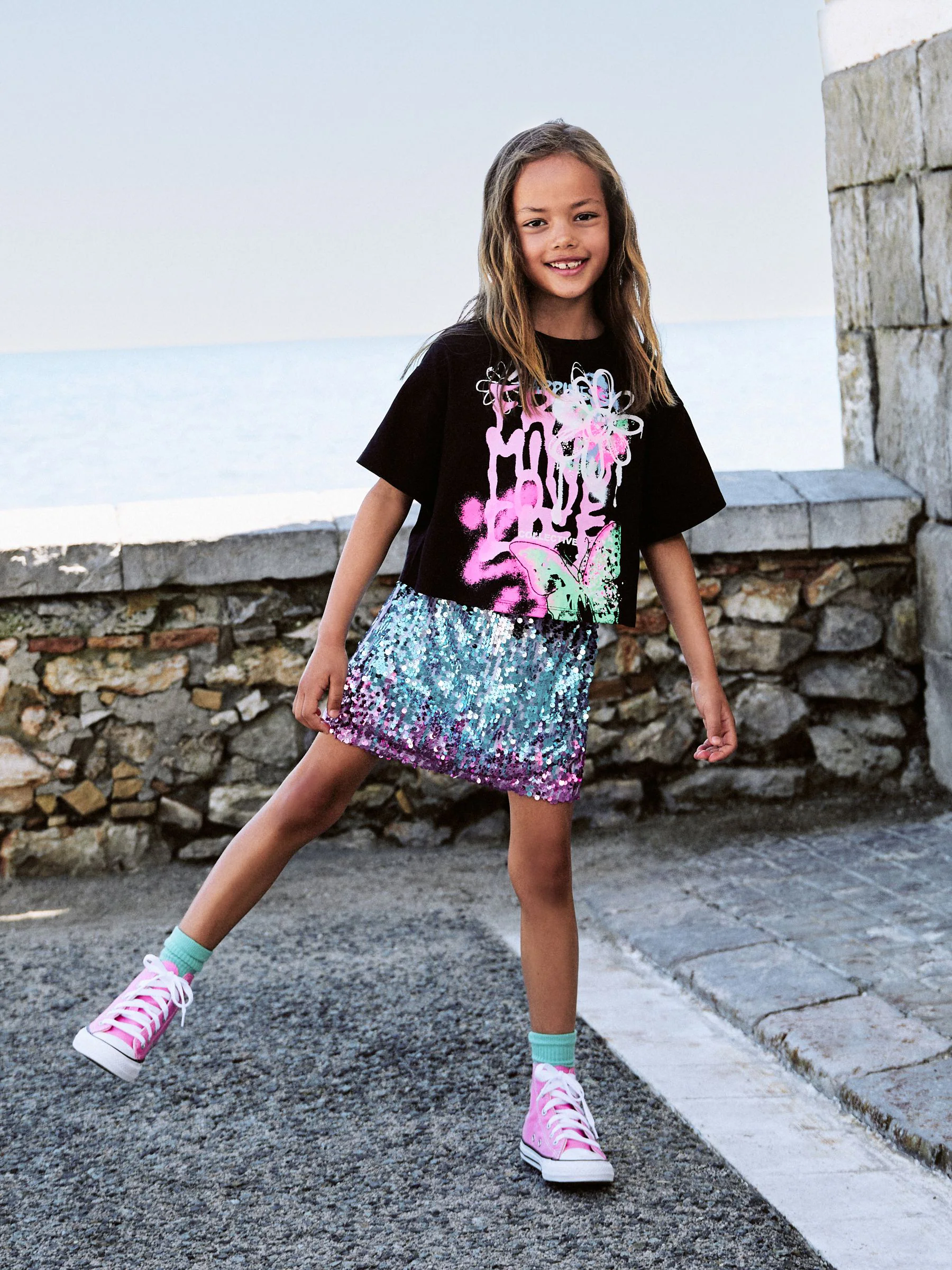 Zwart/roze - Sequin Skirt and T-Shirt Set (3-16yrs)
