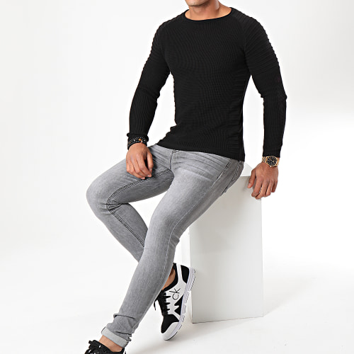 Pull Avec Empiecement Uni JUM-09 Noir