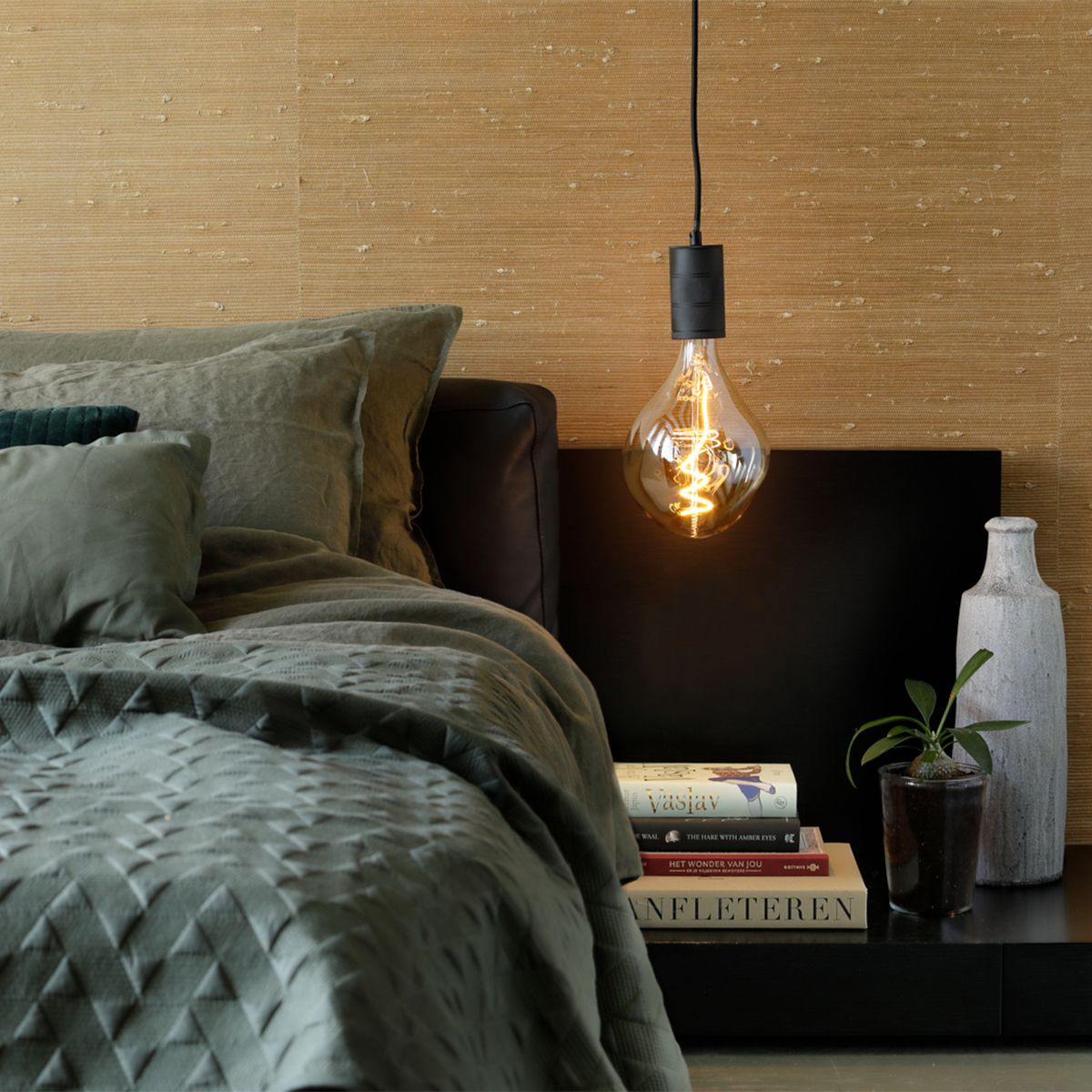 E27 dimbare LED lamp PS160 goud 6W 340 lm 1800K