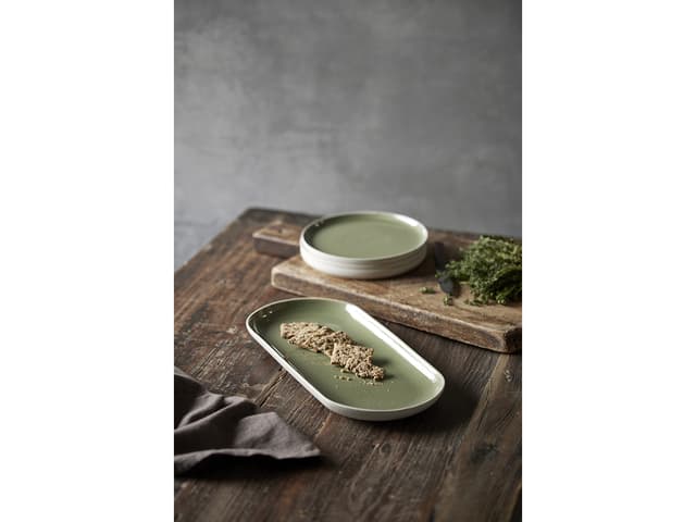 Studio Round Serveringsfad Matte white/Shiny moss
