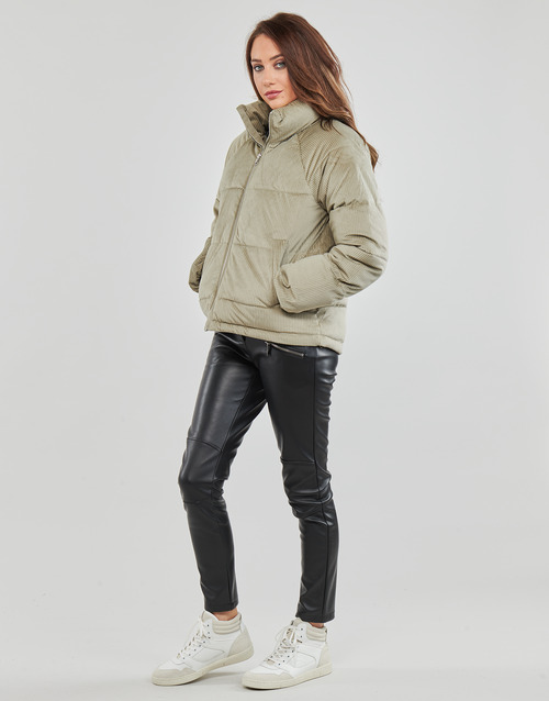 Vero Moda - VMDEBBIESOFIA CORDUROY SHORT JACKET - Beige