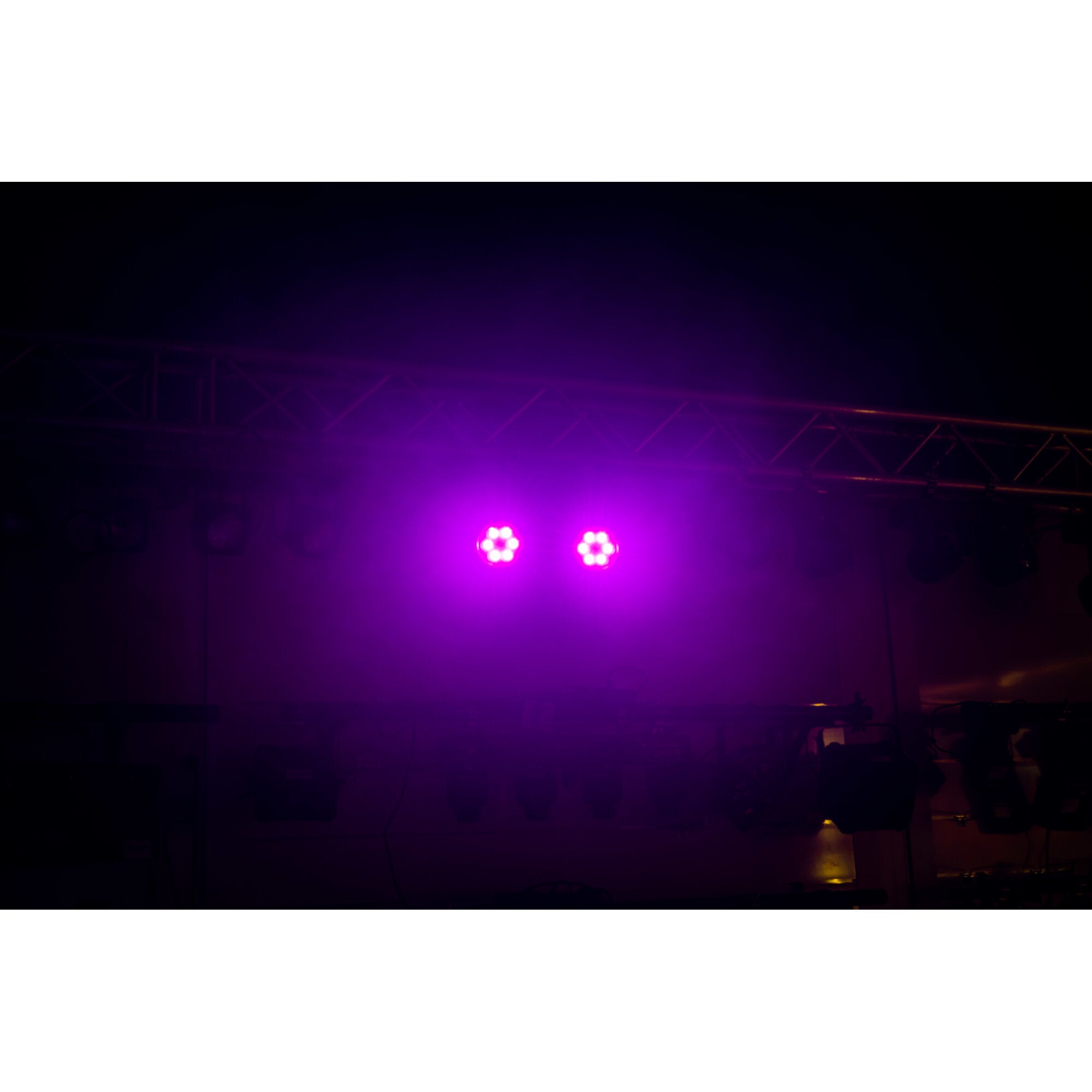 Ayra Vision Twins Wash Zoom dubbele LED movinghead