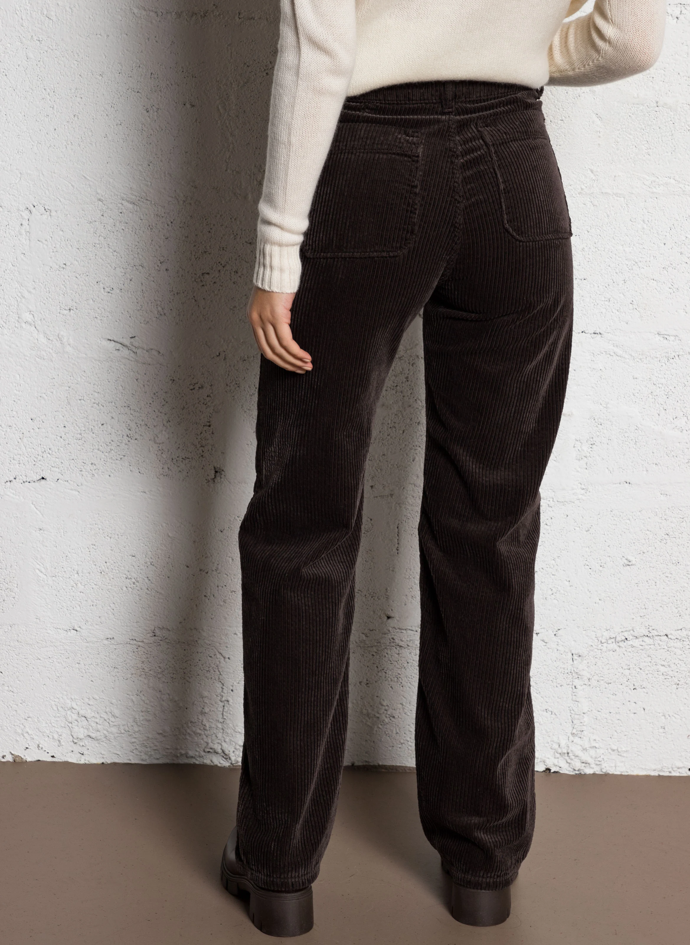 MELVIL - Pantalon flare en velours côtelé | Marron