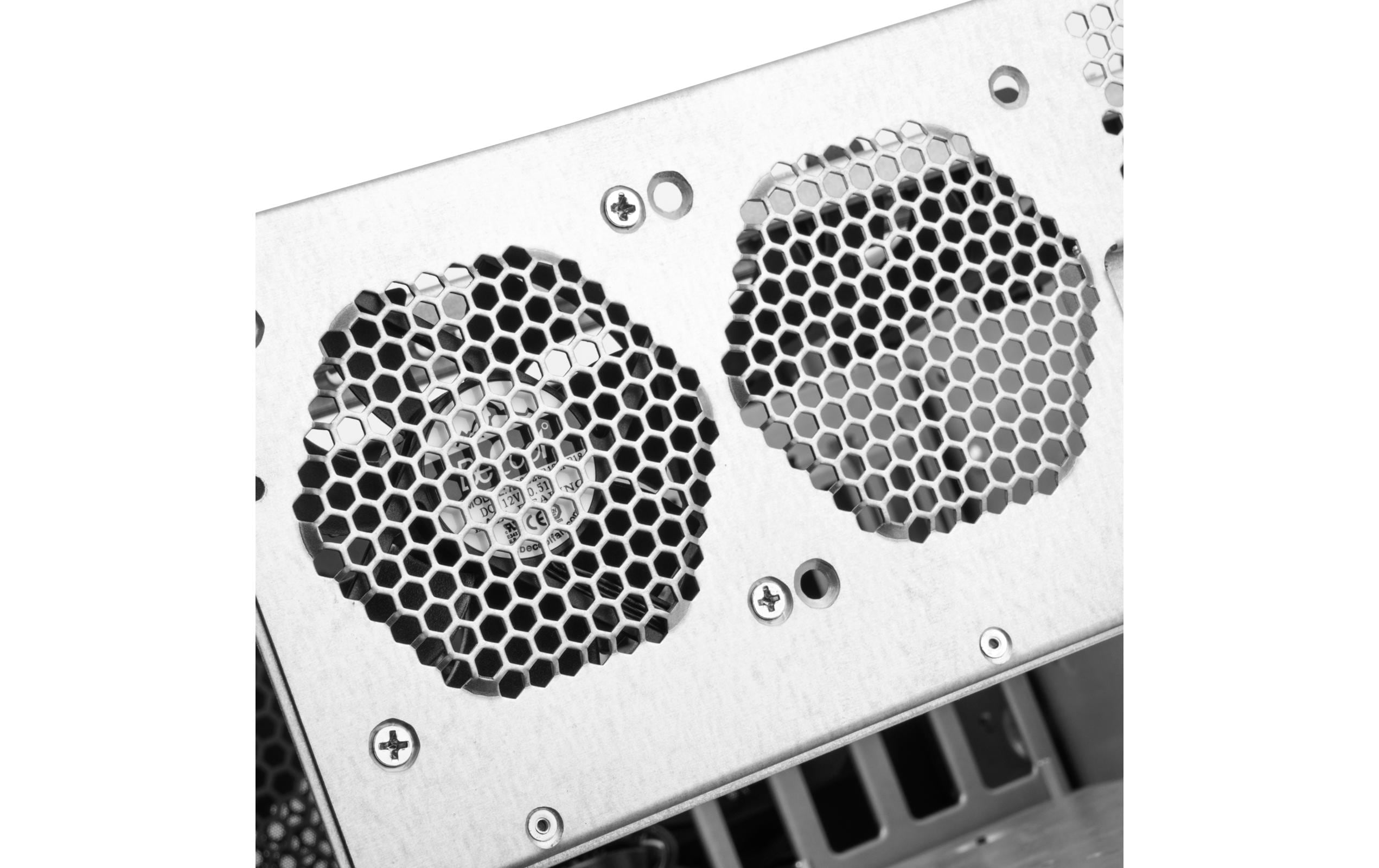 Gehäuse RM42-502<br>4U Rackmount-Servergehäuse mit Flüssigkeitskühlungskompatibilität