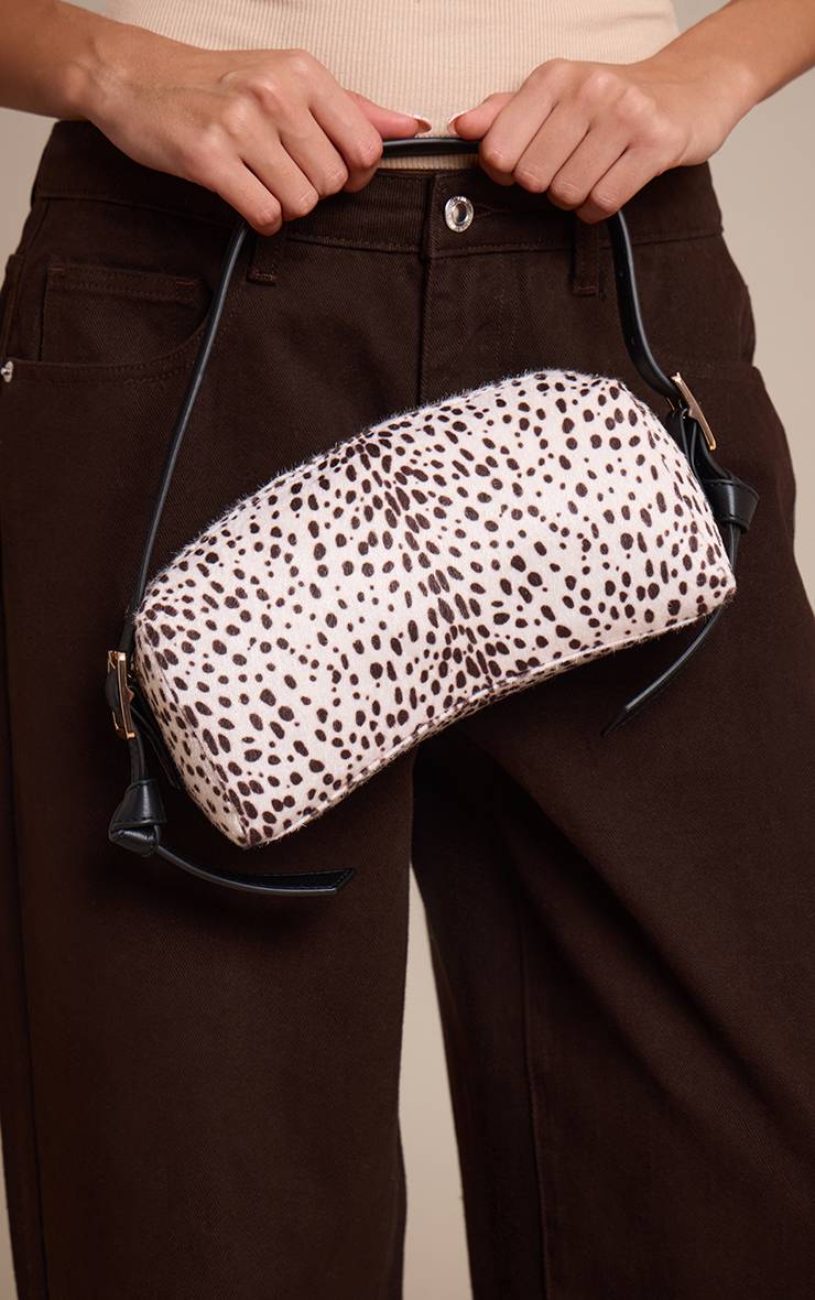 White Dalmatian Sac Baguette À Bandoulière En Poil De Poney Imprimé Dalmatien