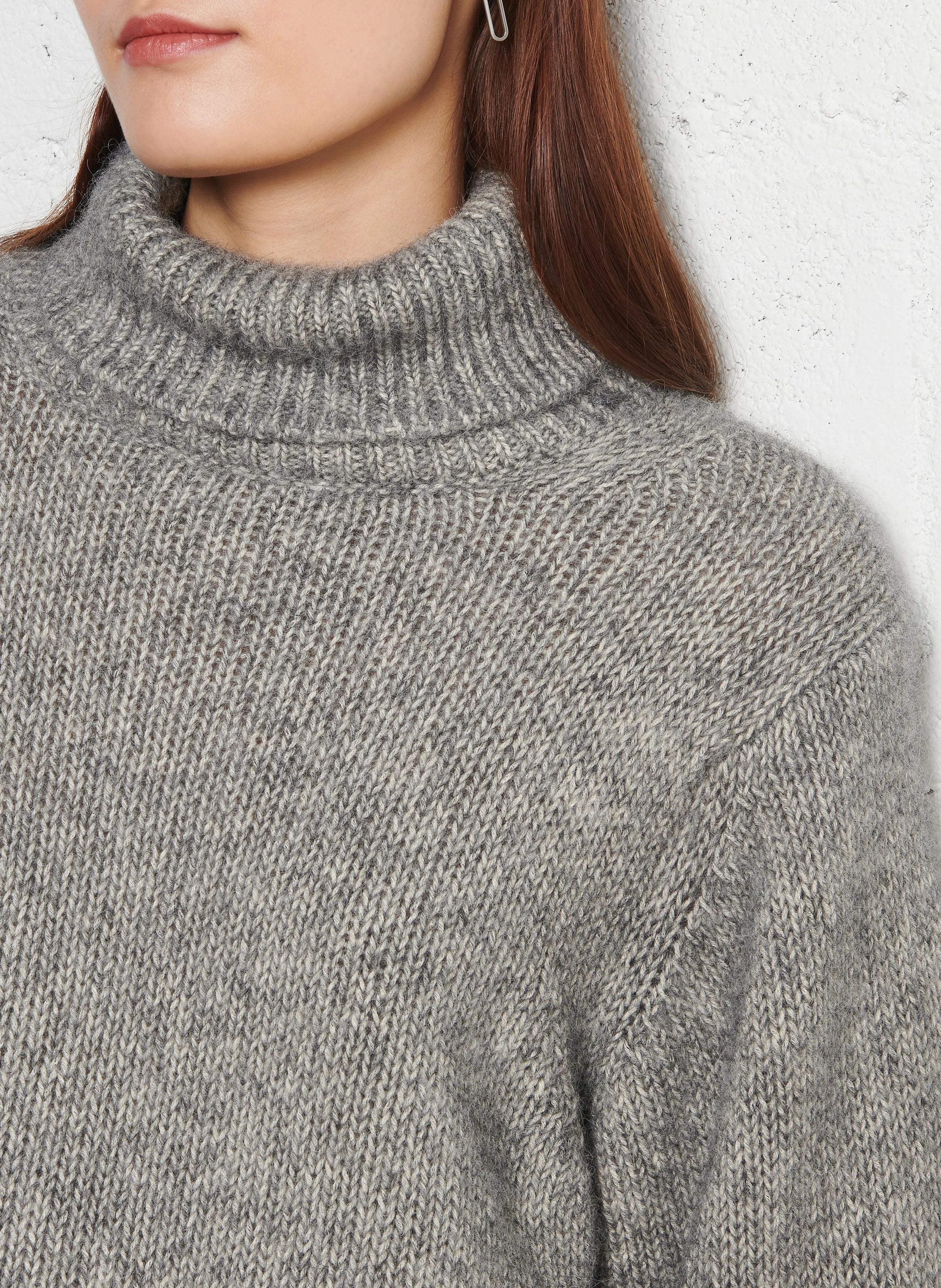 ALOVIE - Pull oversize col roulé en coton mélangé | Gris