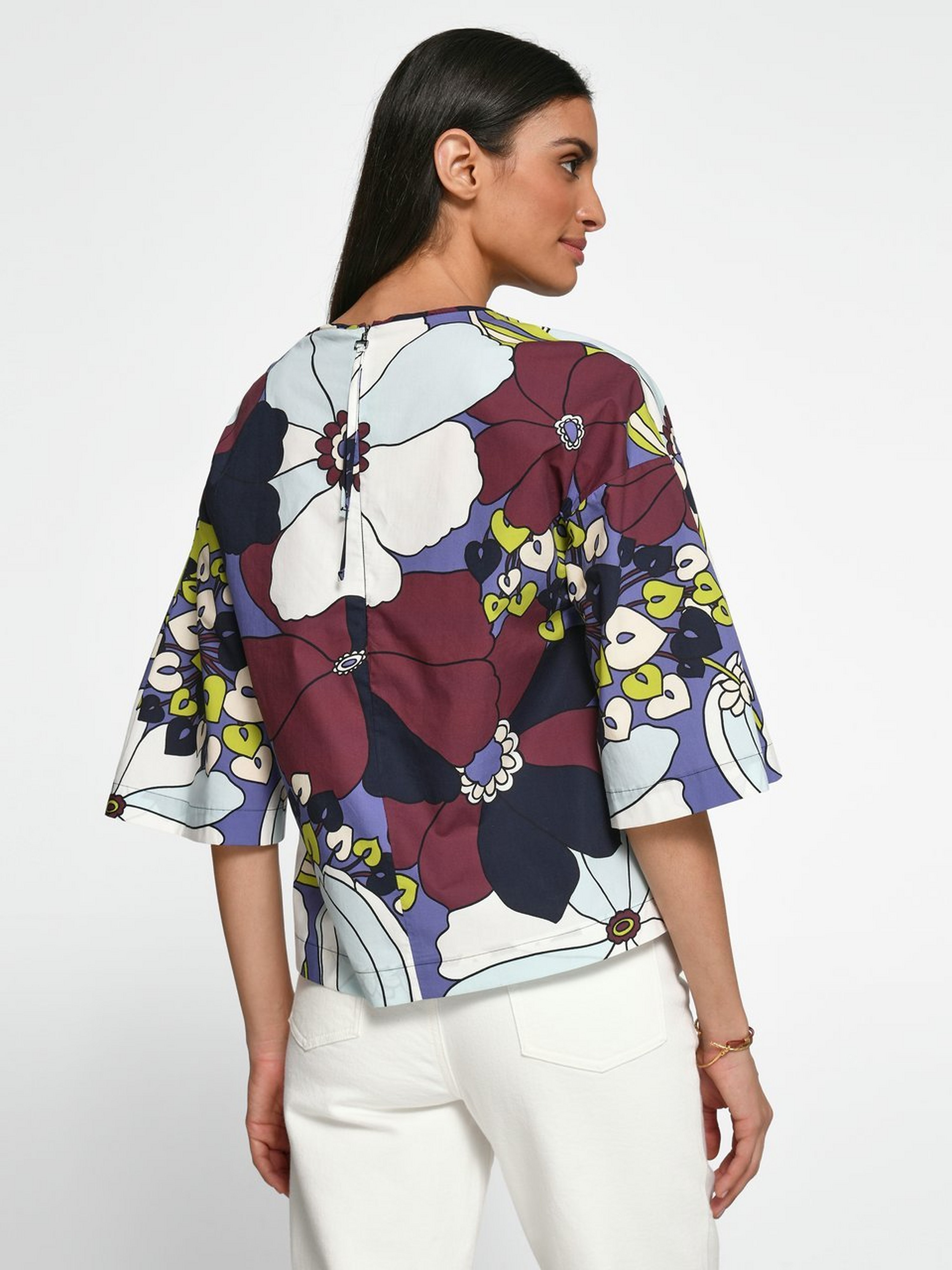 Bluse mit überschnittener Schulter
