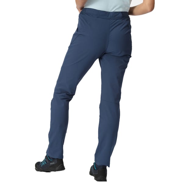 Pantalon randonnée REGATTA WMNS QUESTRA V ADMIRAL BLUE