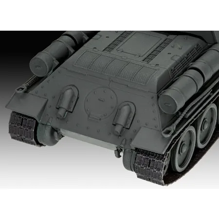 Revell SU-100 