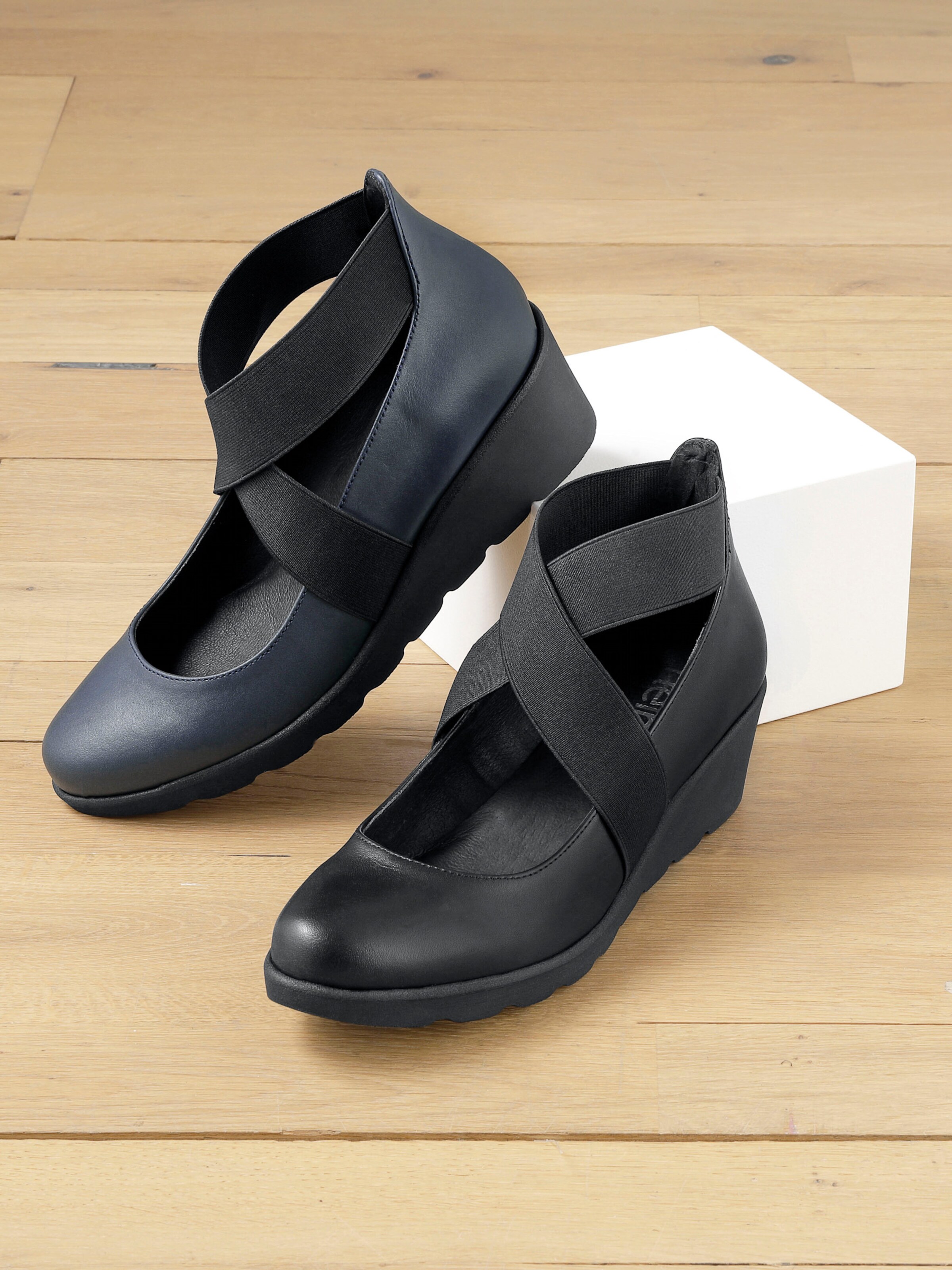 heine Keilpumps in schwarz