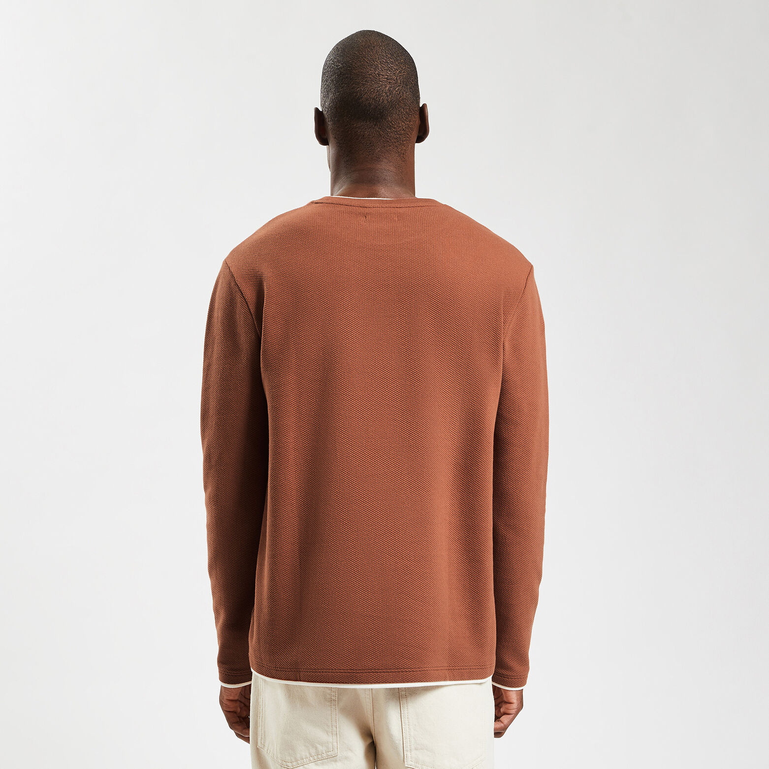 Tee shirt double col matière fantaisie Marron
