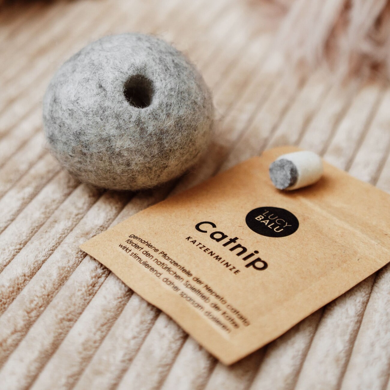 LucyBalu MINT BALL Filzball mit Katzenminze