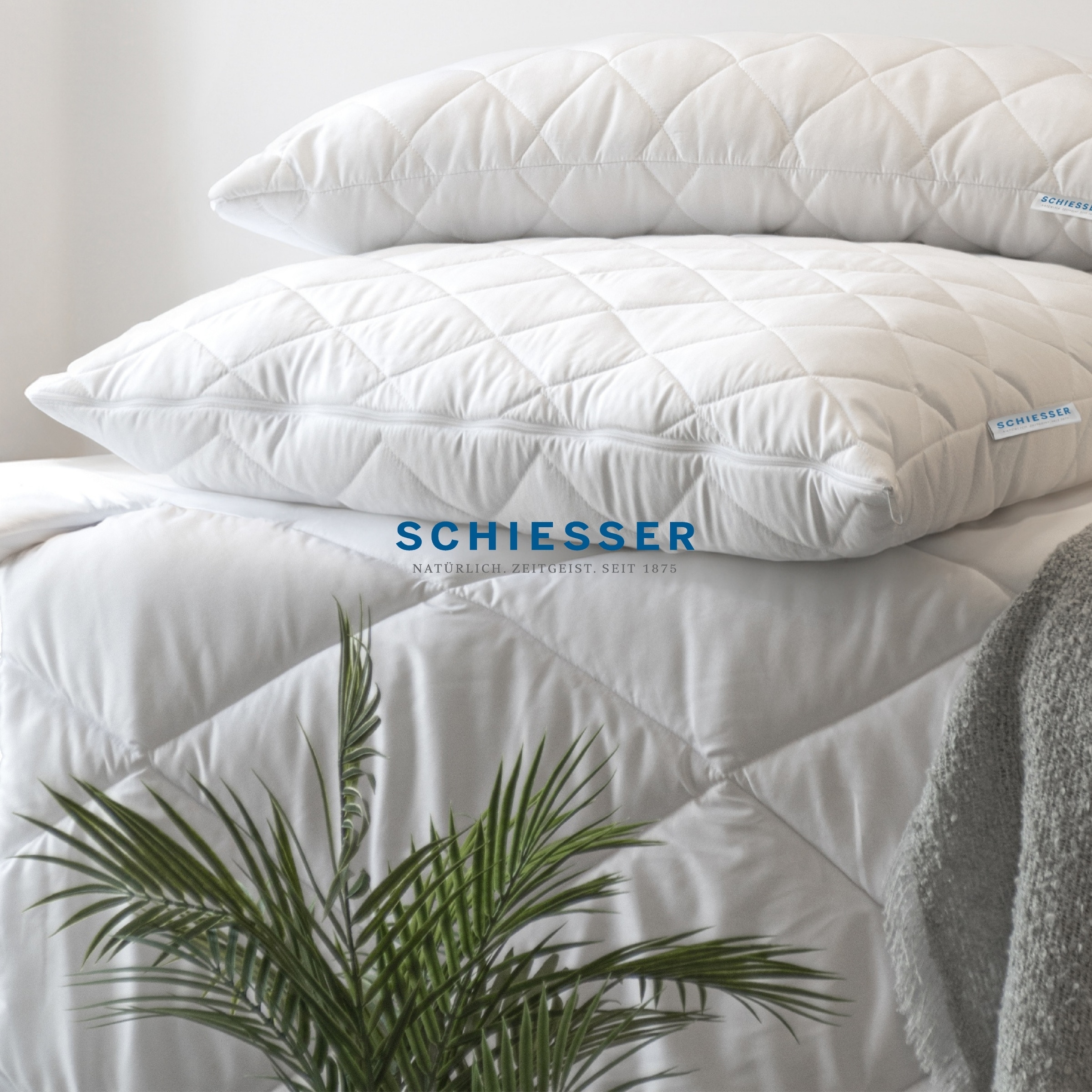 Schiesser Kopfkissen »Hygge mit recycelter Füllung und individueller Höhenanpassung« Füllung: hypoallergeneFaserfuellung Spar-Set, 1 Stk. tlg. für Allergiker geeignet