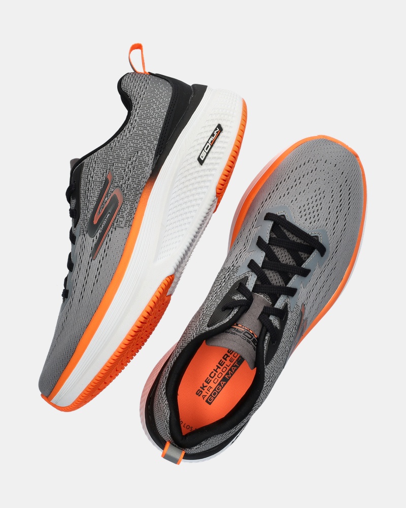 Skechers Go Run Elevate Lage sneakers  - grijs