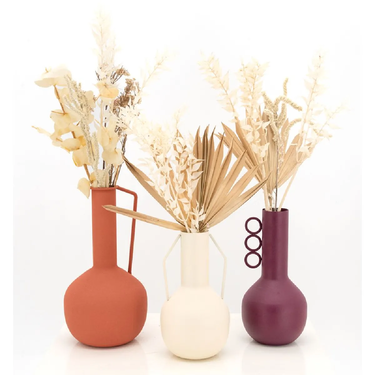 Aubry Gaspard Vase en métal MELTIK Beige.