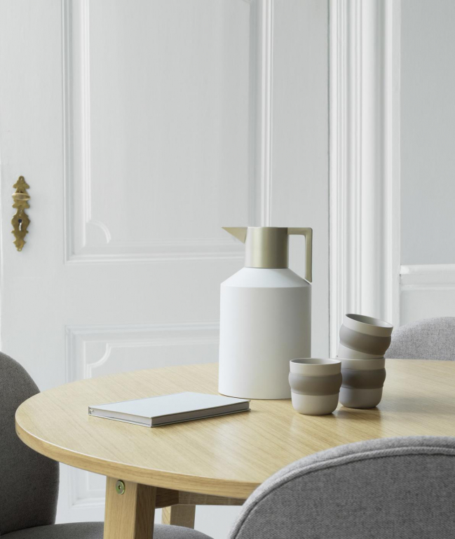 Normann Copenhagen Geo Vacuum thermoskan grijs/zilver