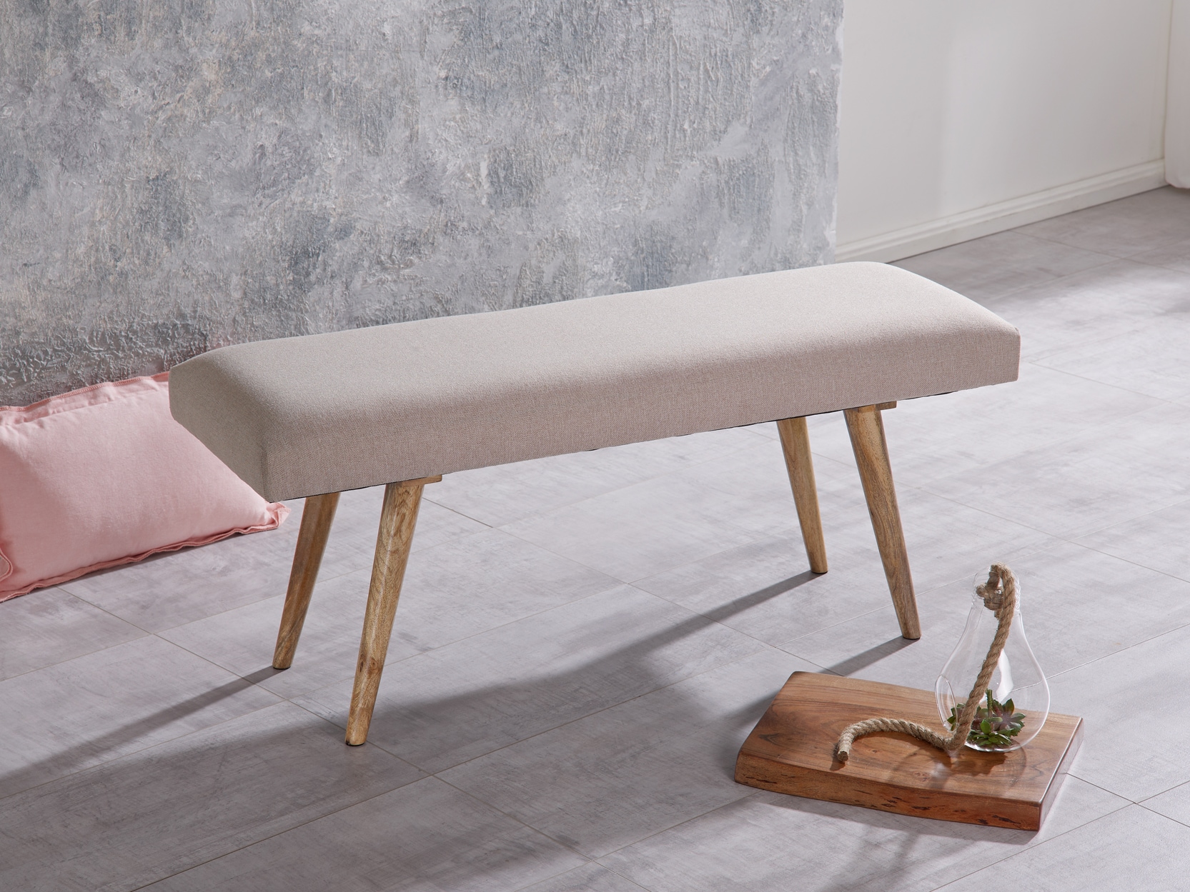 KADIMA DESIGN Sitzbank SILE: Retro-Stil, Bequeme Polsterung, Strapazierfähiger Stoffbezug, Massivholz, Anti-Rutsch-Noppen