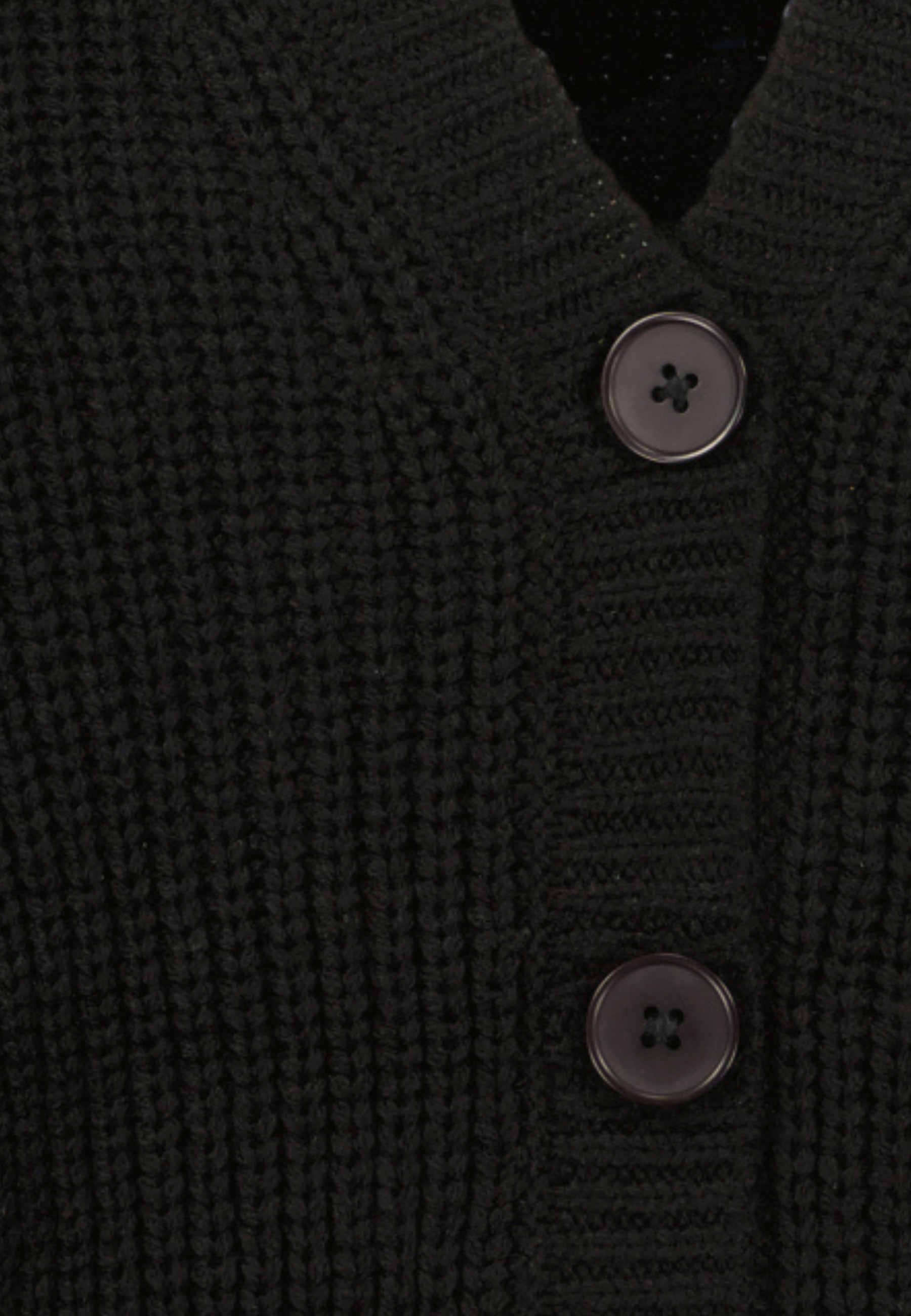 Blue Seven Cardigan , in kurzer Form und mit V-Ausschnitt