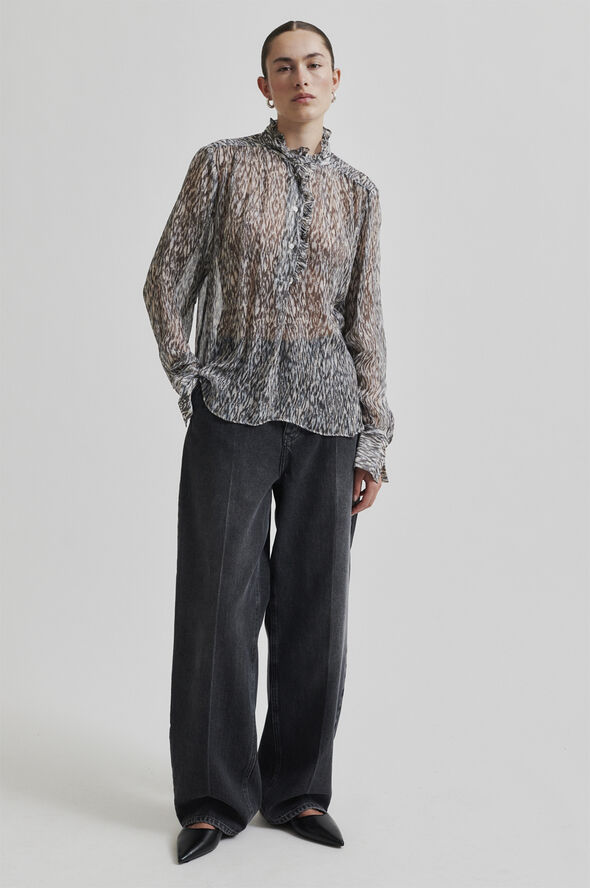 Second Female Rush Blouse Black