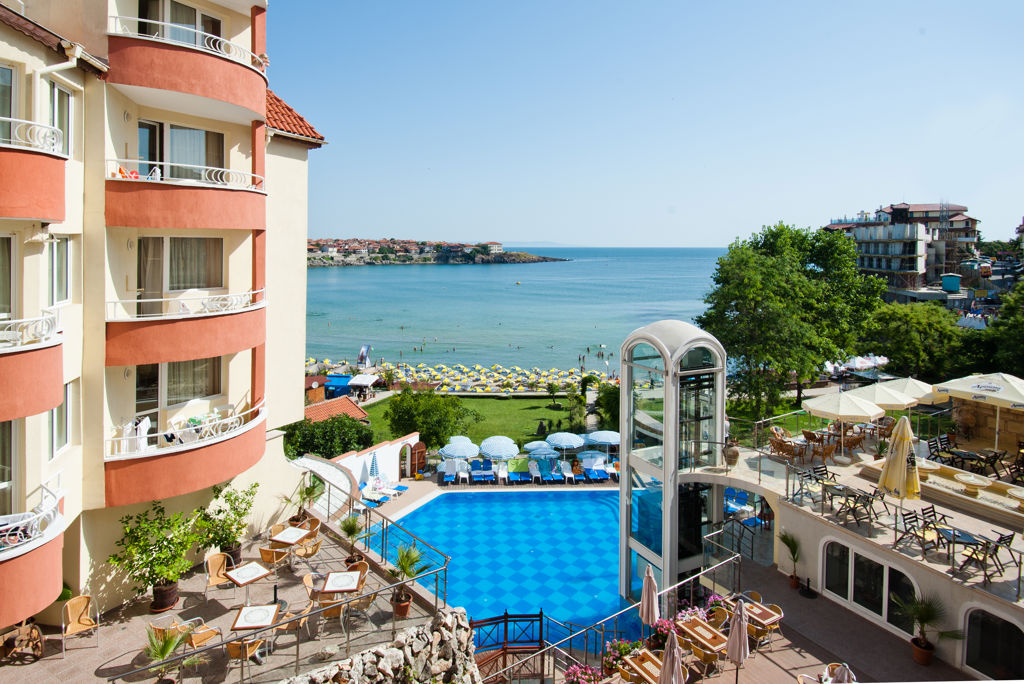 Villa List All Inclusive - Hotel