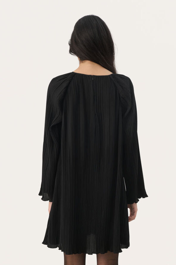 Part Two MilanaPW DR Black