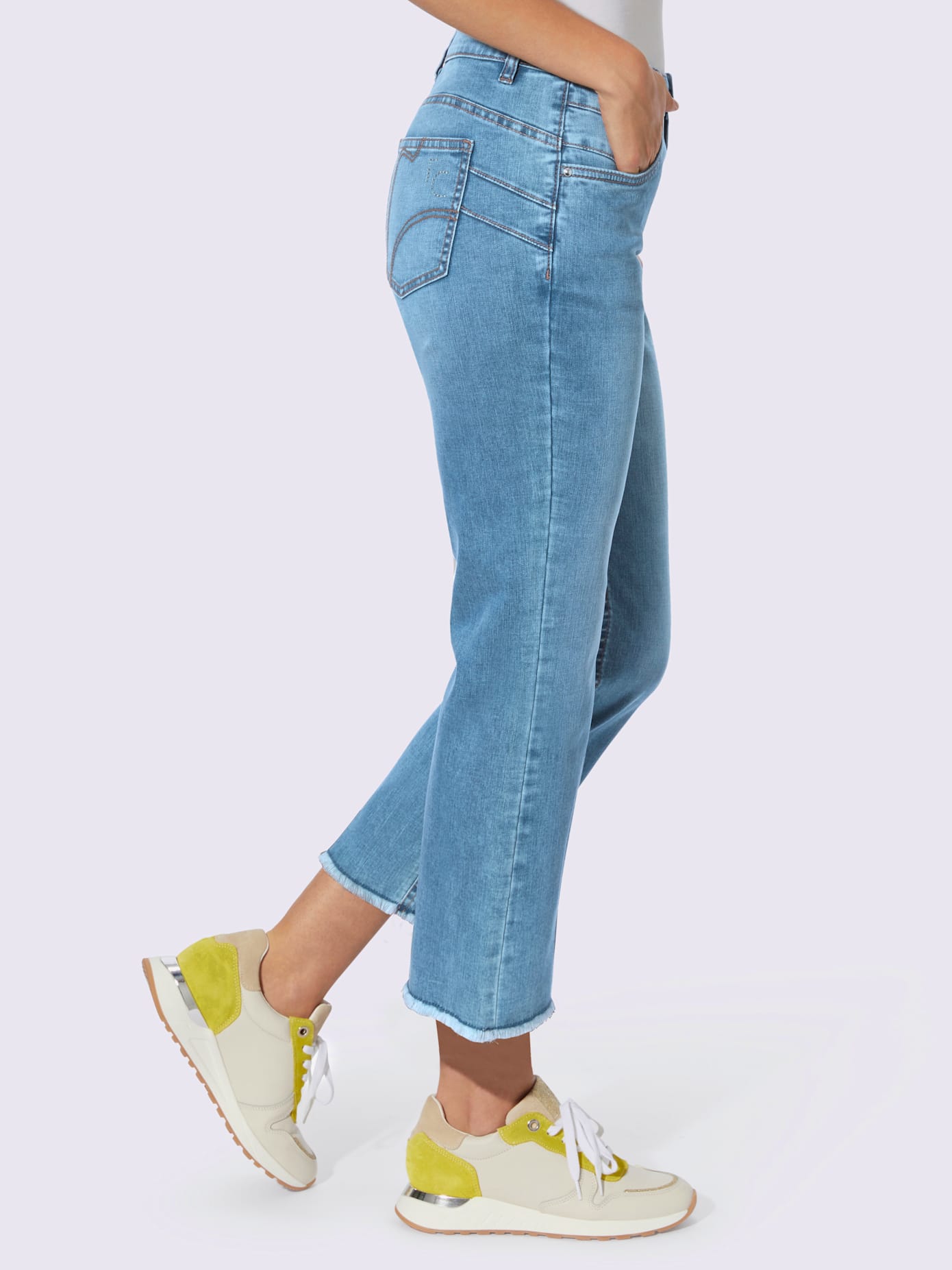Jean push-up mélange de cotons agréable à porter