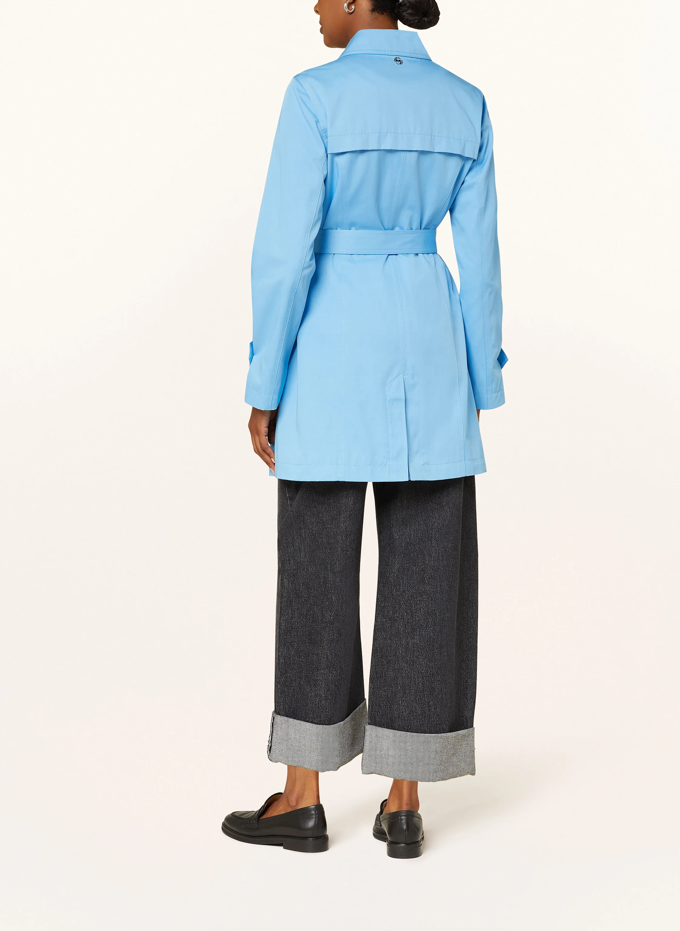 comma Trenchcoat
