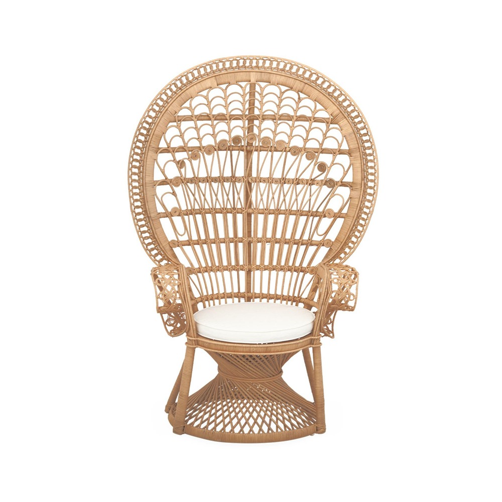 Fauteuil vintage en rotin avec coussin d'assise. Mahe. L 110 x p 60 x h150cm