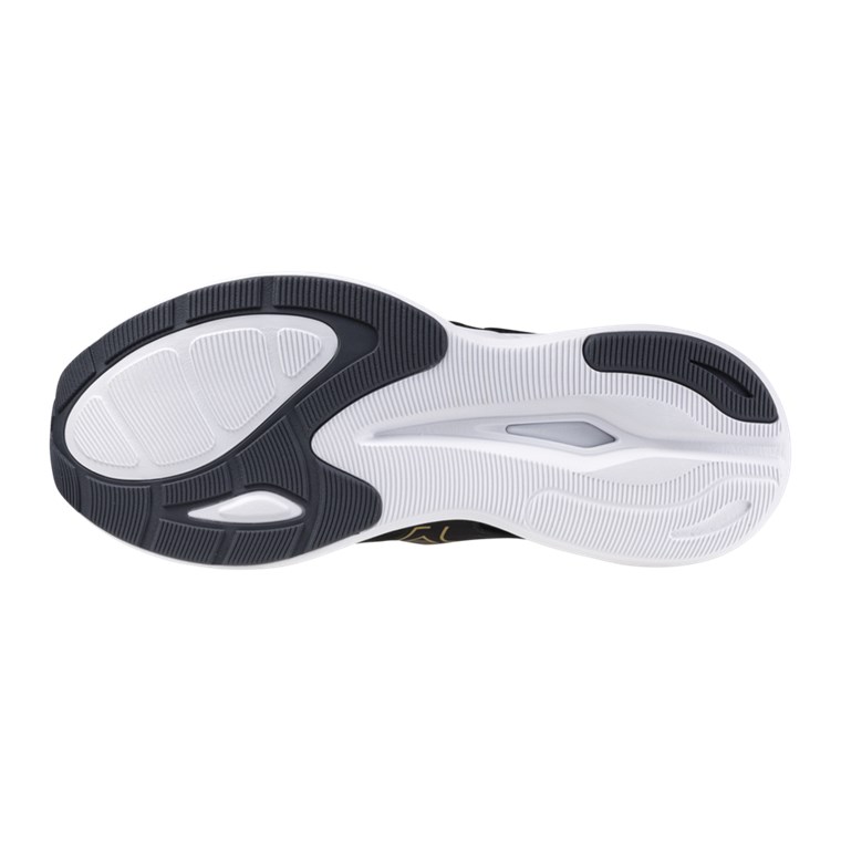 Mizuno Wave Revolt 3