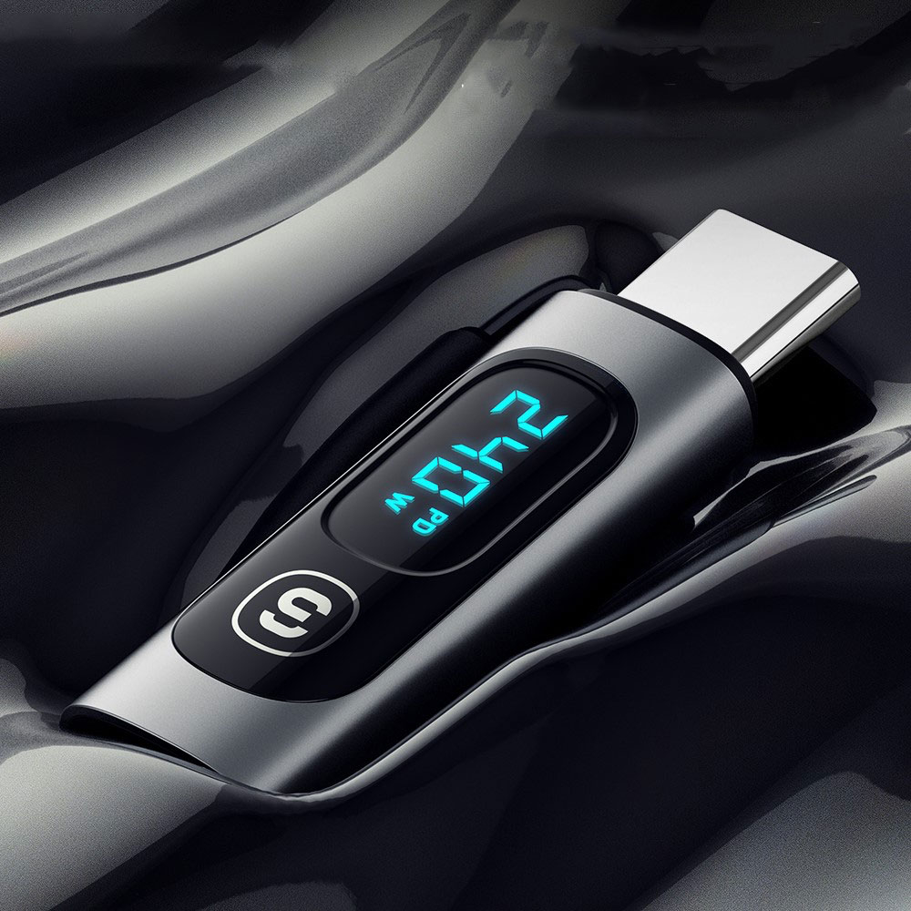 USB C auf USB C Ladeadapter mit Displayanzeige für Handy / MacBook Pro / Laptop PD (240W) - Silber